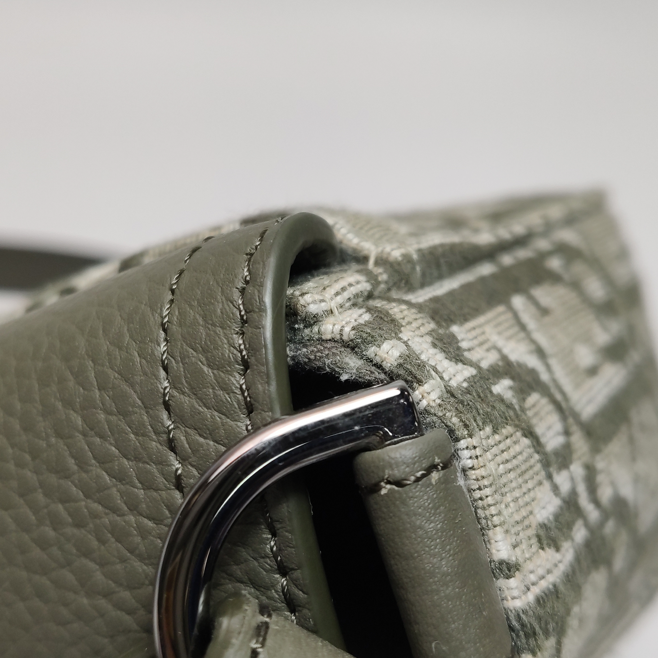 Christian Dior Saddle Buckle Flap Messenger Bag Oblique Canvas and Leather Mini — photo 9 of 13