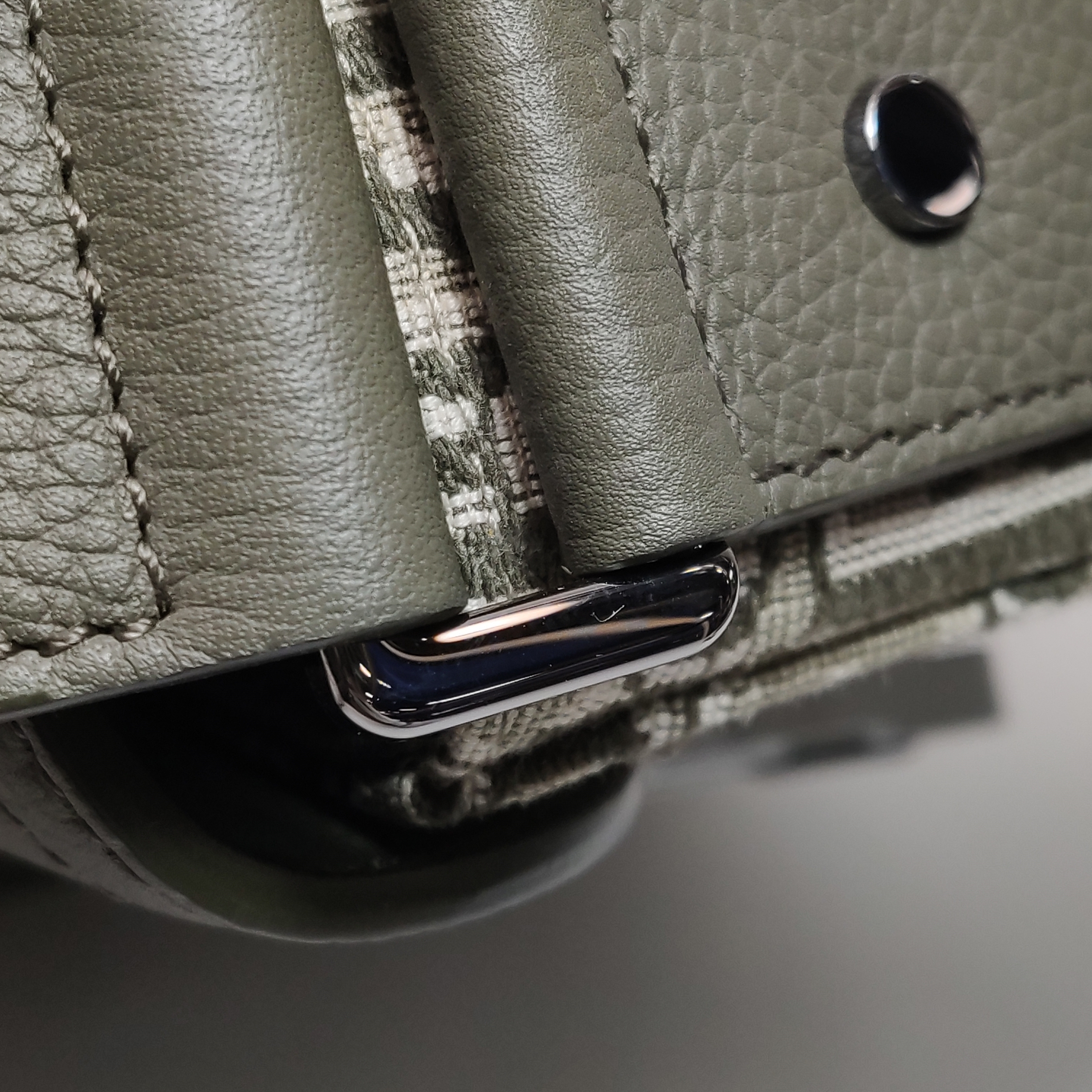 Christian Dior Saddle Buckle Flap Messenger Bag Oblique Canvas and Leather Small — photo 8 of 13