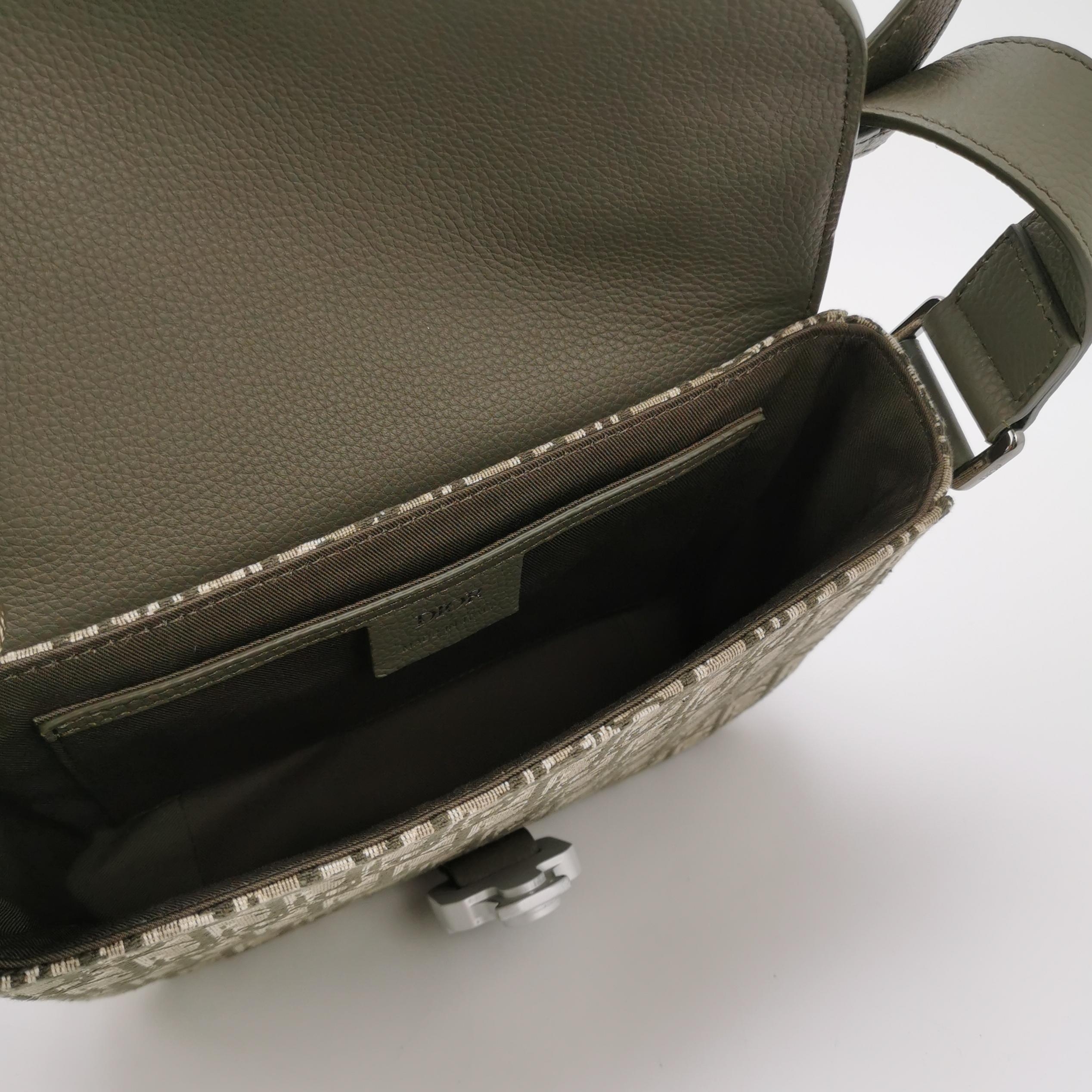 Christian Dior Saddle Buckle Flap Messenger Bag Oblique Canvas and Leather Small — photo 7 of 11