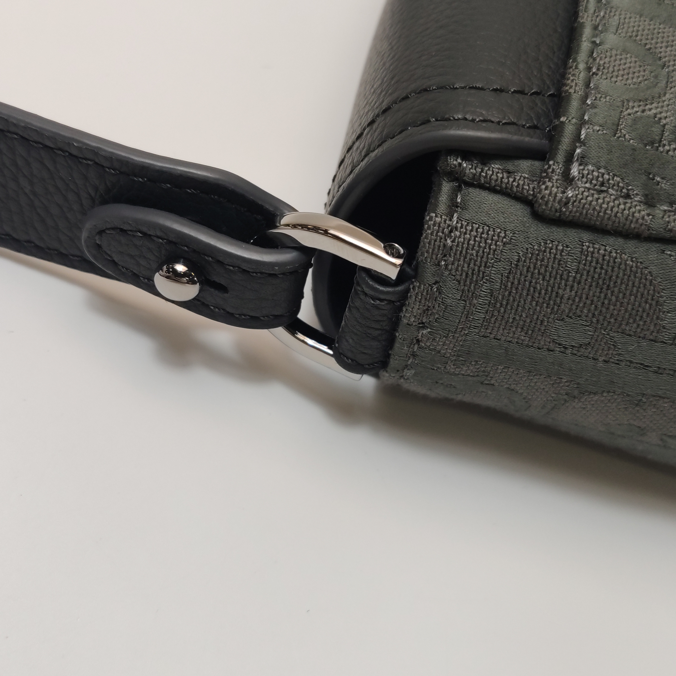 Christian Dior Saddle Buckle Flap Messenger Bag Oblique Canvas and Leather Mini — photo 9 of 10