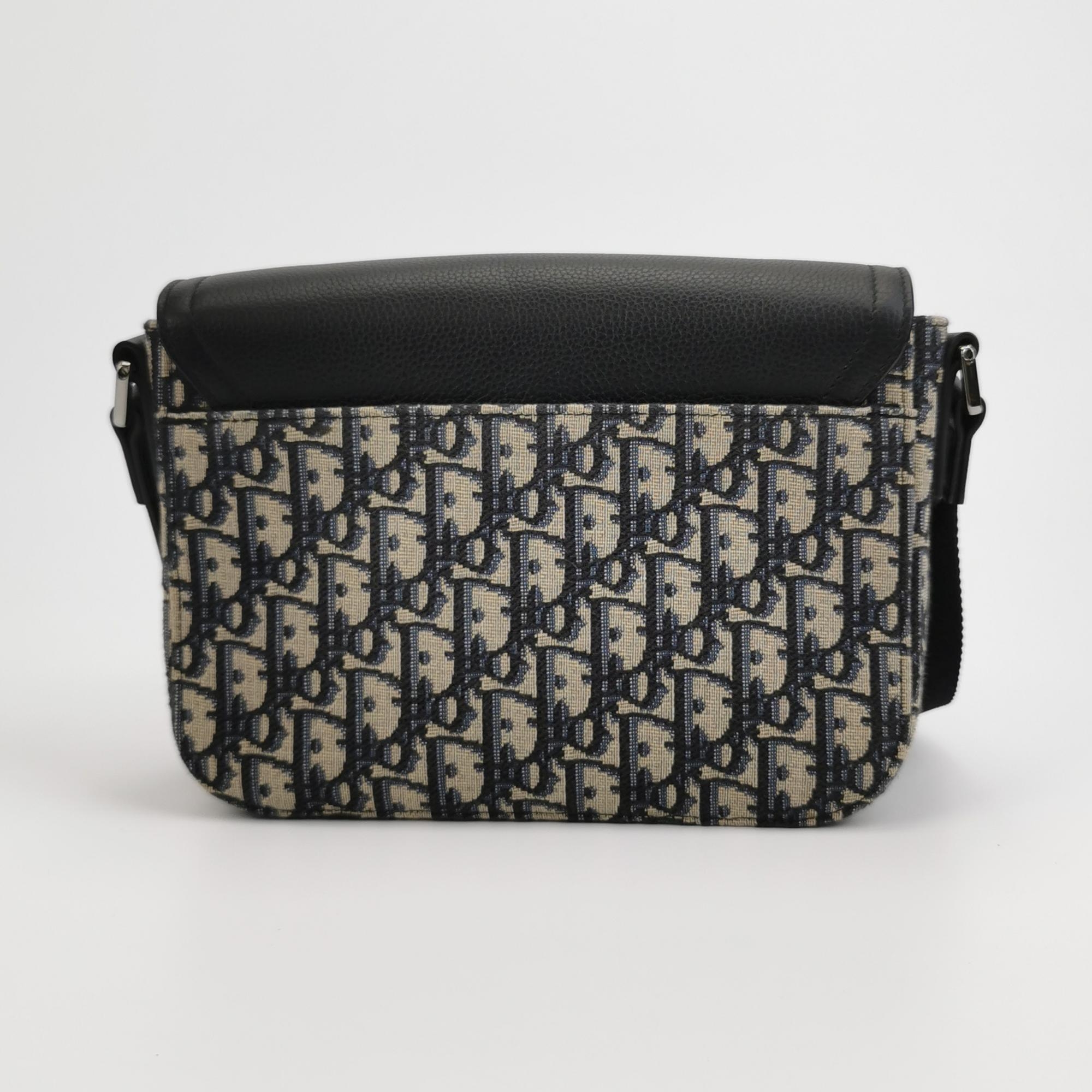 Christian Dior Saddle Buckle Flap Messenger Bag Oblique Canvas and Leather Small — photo 5 of 18
