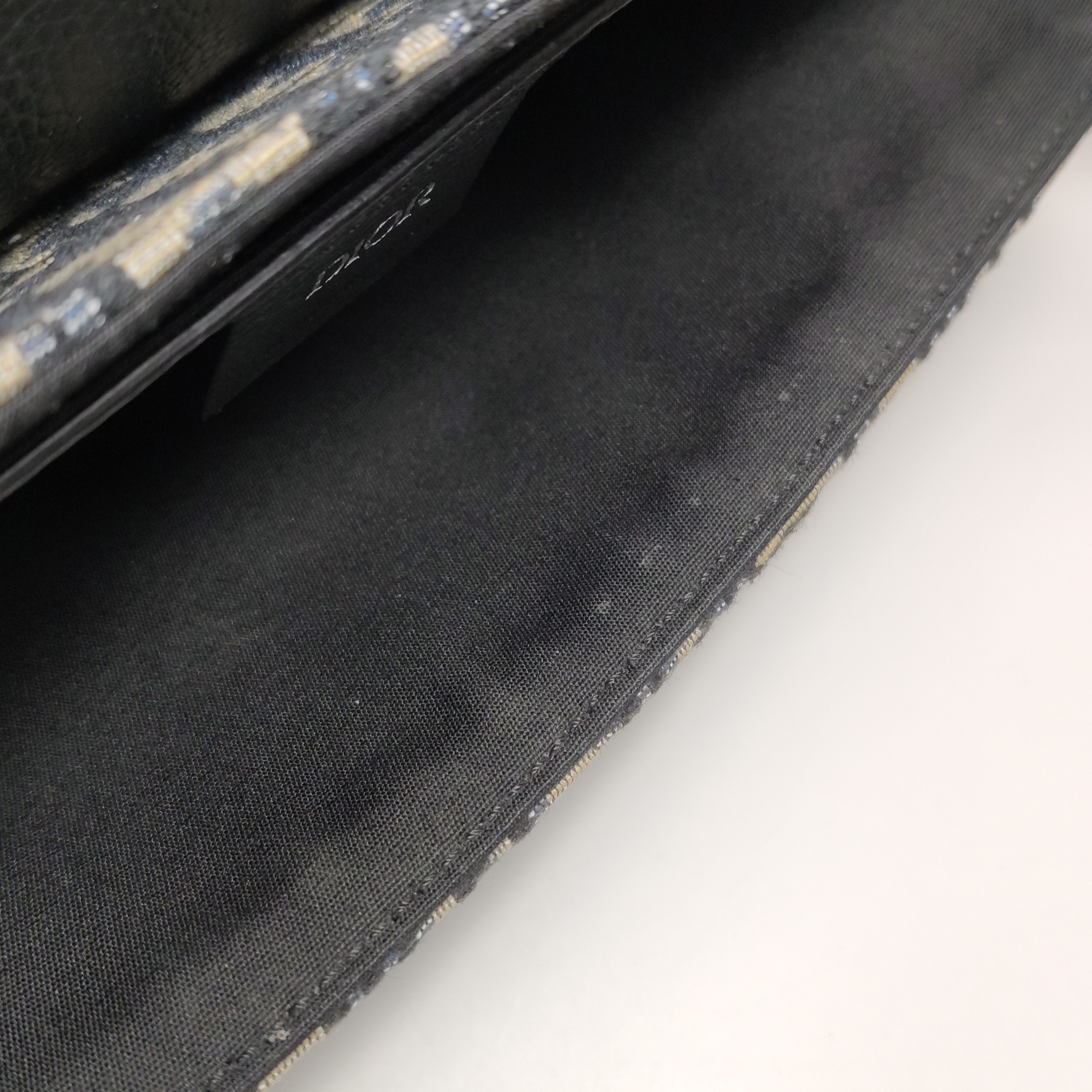 Christian Dior Saddle Buckle Flap Messenger Bag Oblique Canvas and Leather Small — photo 11 of 18