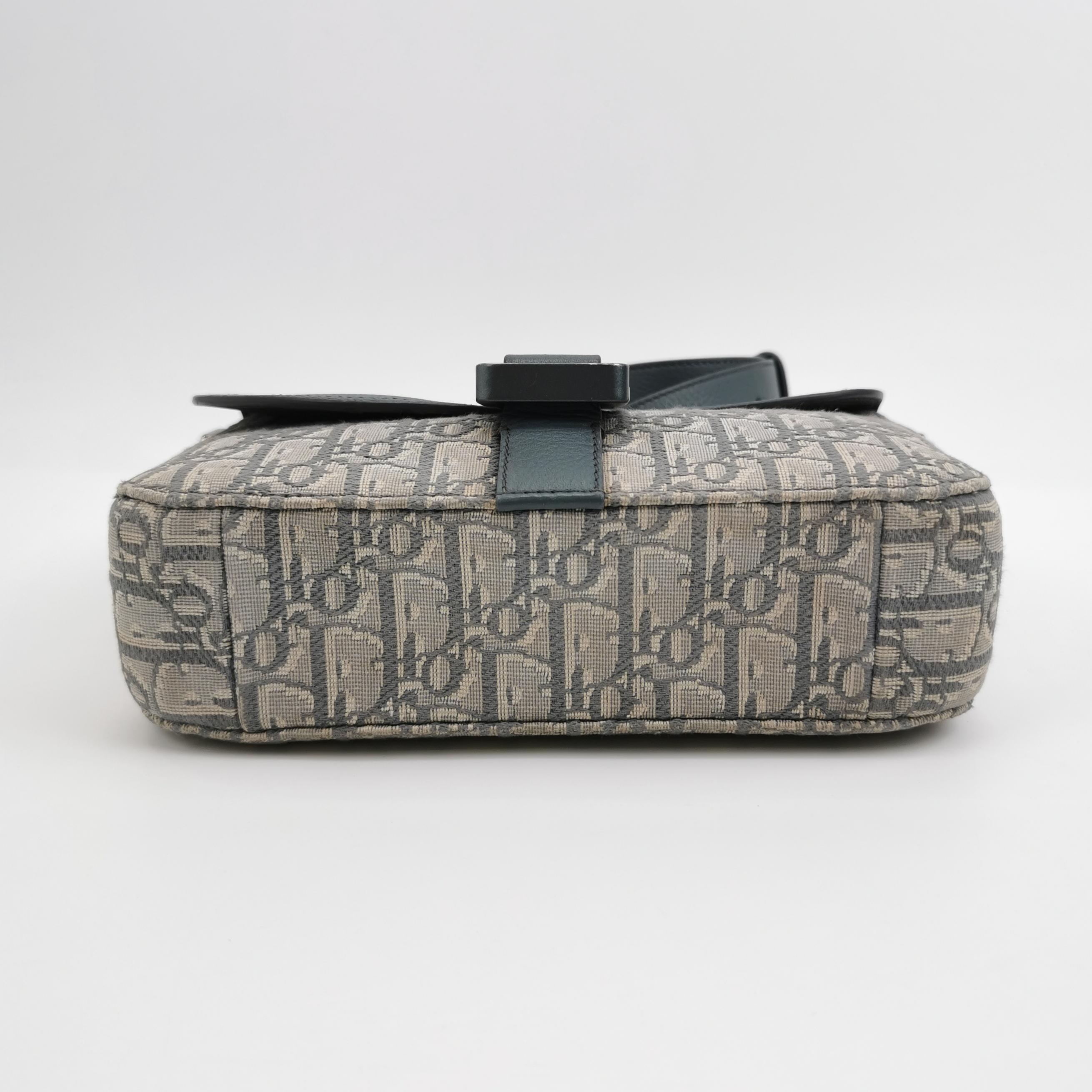 Christian Dior Saddle Buckle Flap Messenger Bag Oblique Canvas and Leather Small — photo 5 of 16
