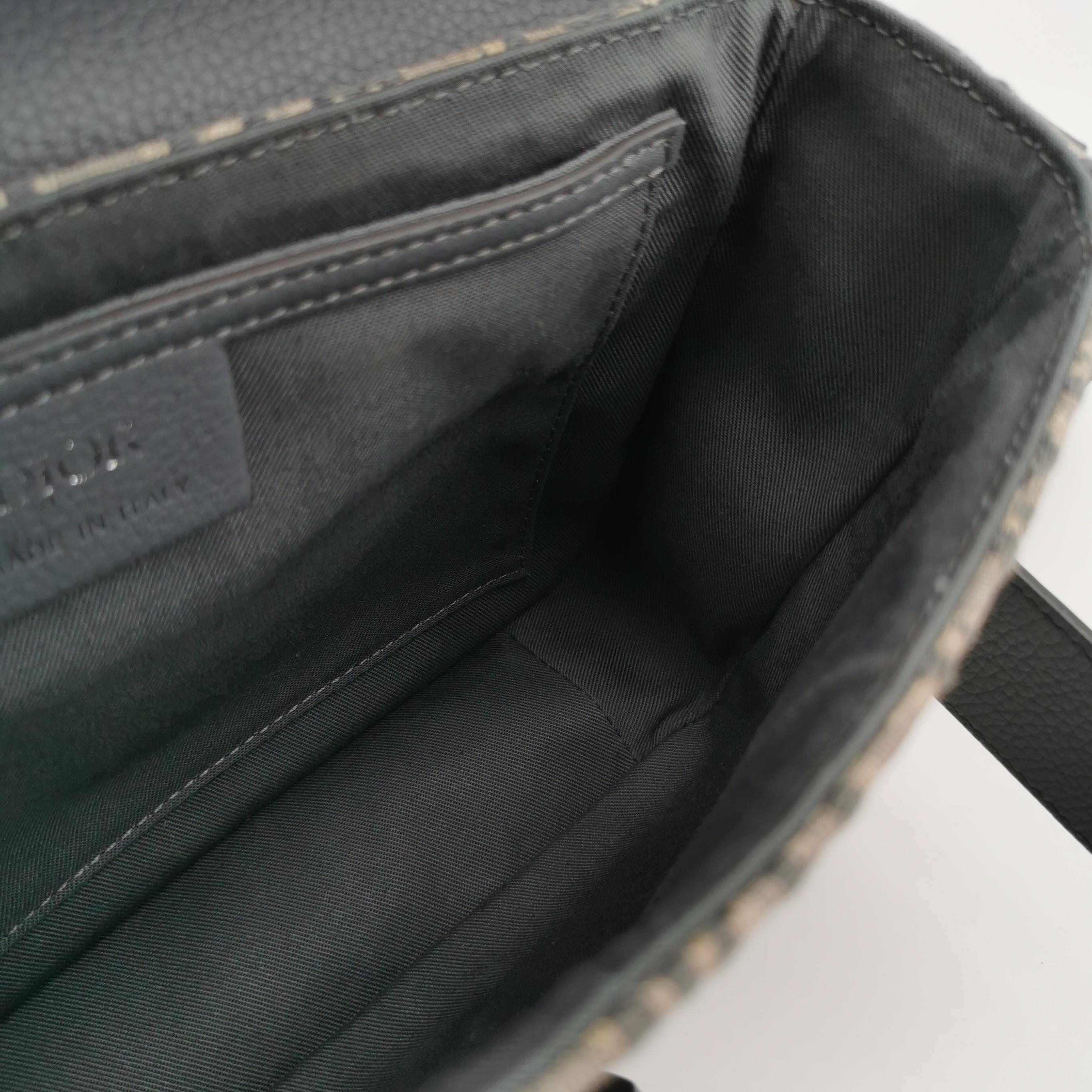 Christian Dior Saddle Buckle Flap Messenger Bag Oblique Canvas and Leather Small — photo 7 of 16