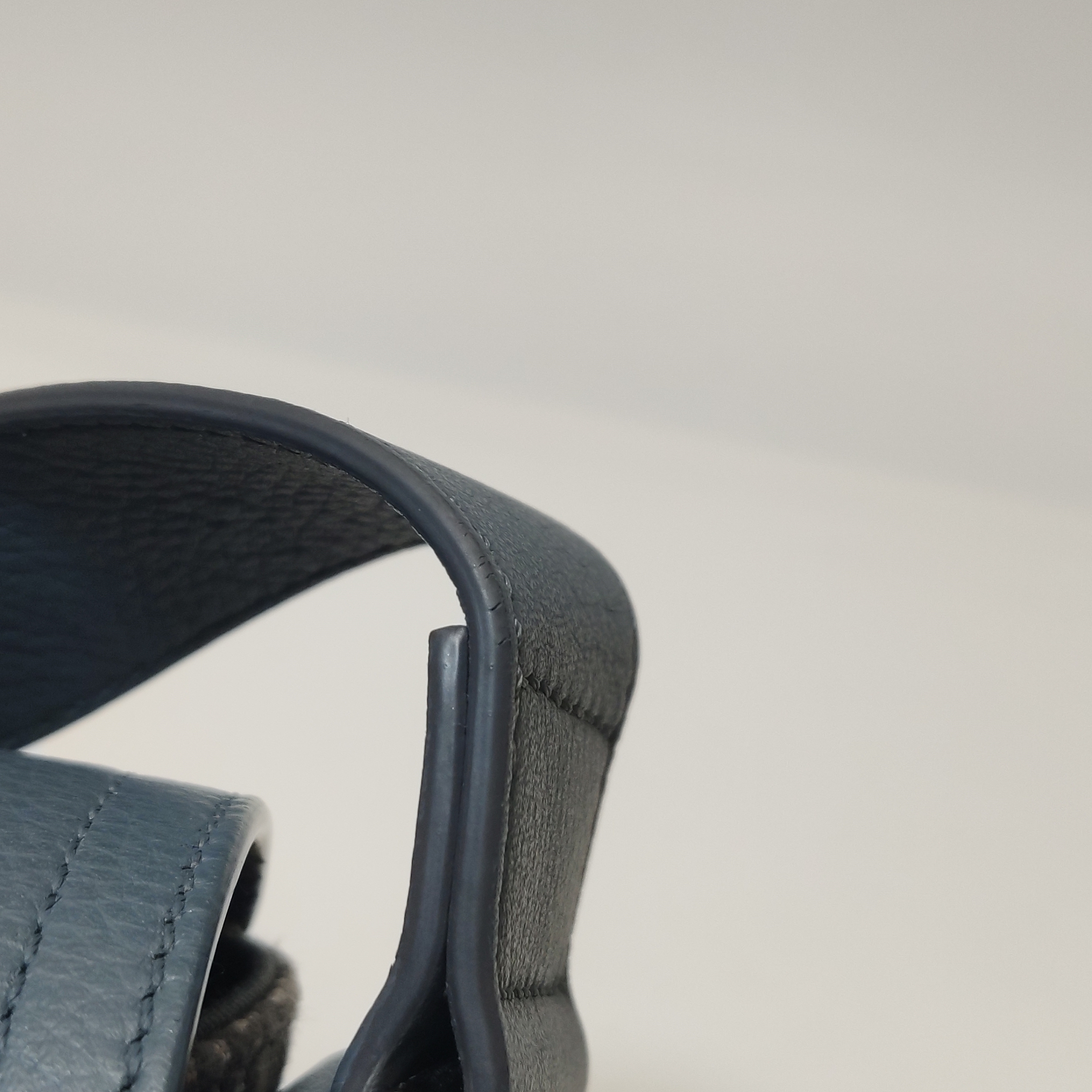 Christian Dior Saddle Buckle Flap Messenger Bag Oblique Canvas and Leather Small — photo 15 of 16