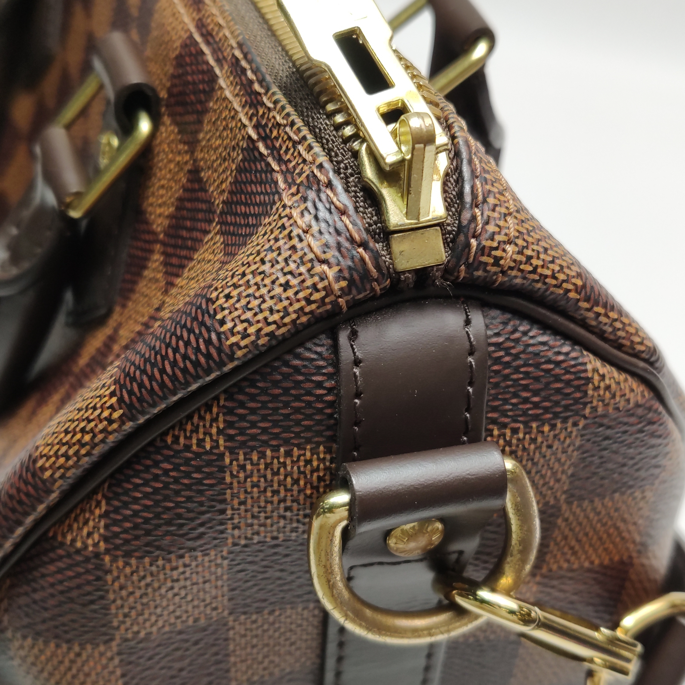 Louis Vuitton(LV) Speedy Bandouliere Bag Damier 25 — photo 16 of 17