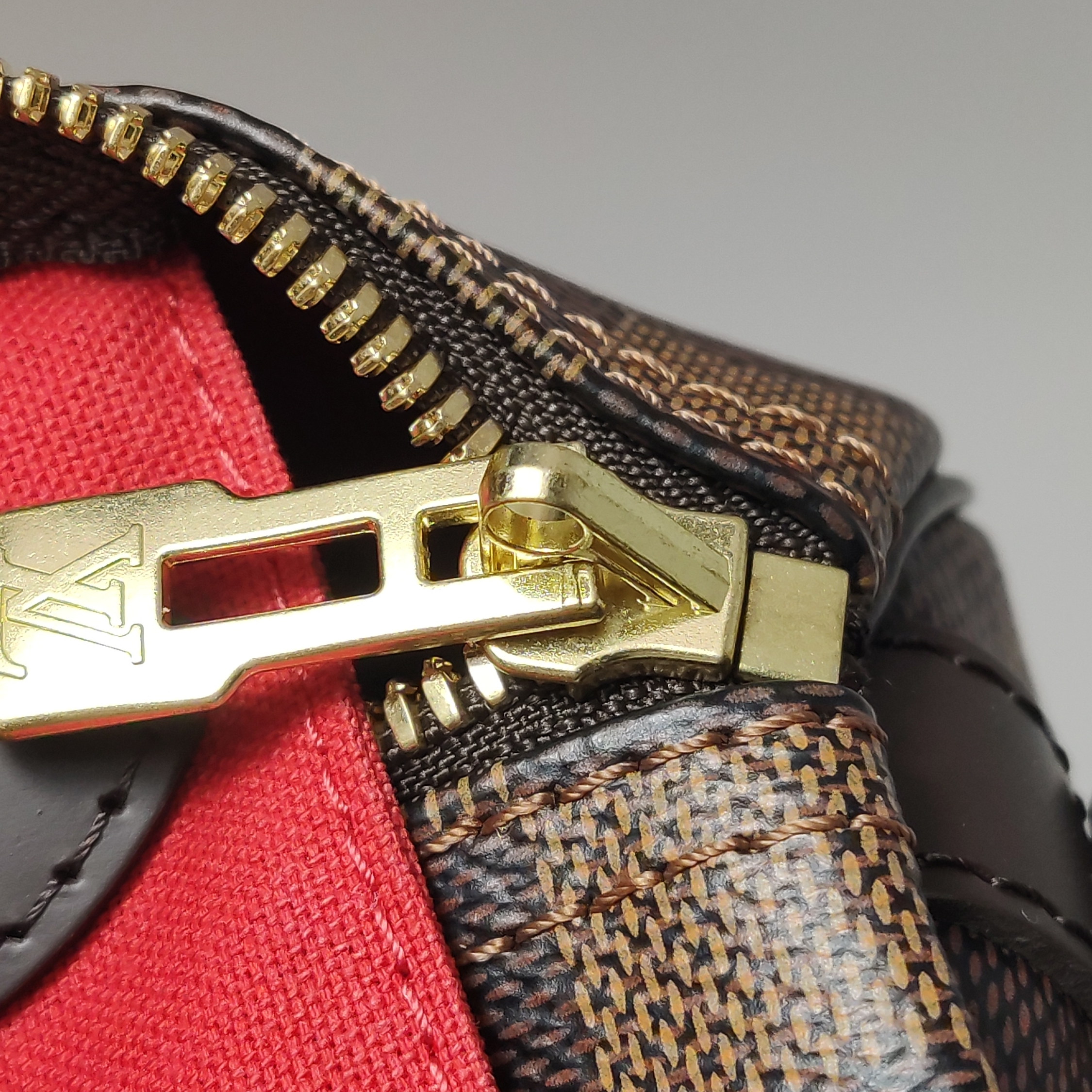 Louis Vuitton(LV) Speedy Bandouliere Bag Damier 25 — photo 11 of 17