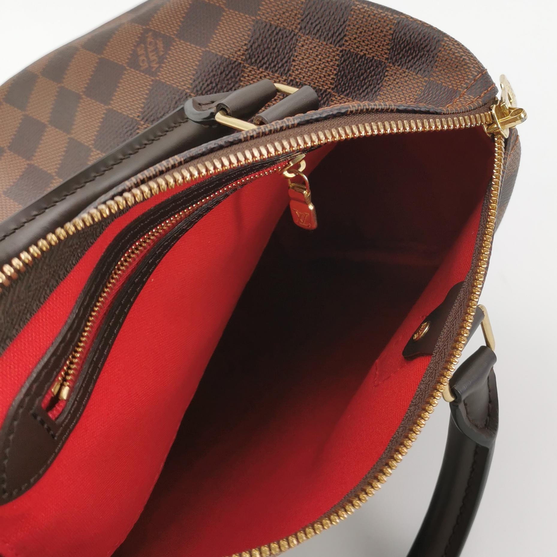 Louis Vuitton(LV) Speedy Bandouliere Bag Damier 25 — photo 8 of 15