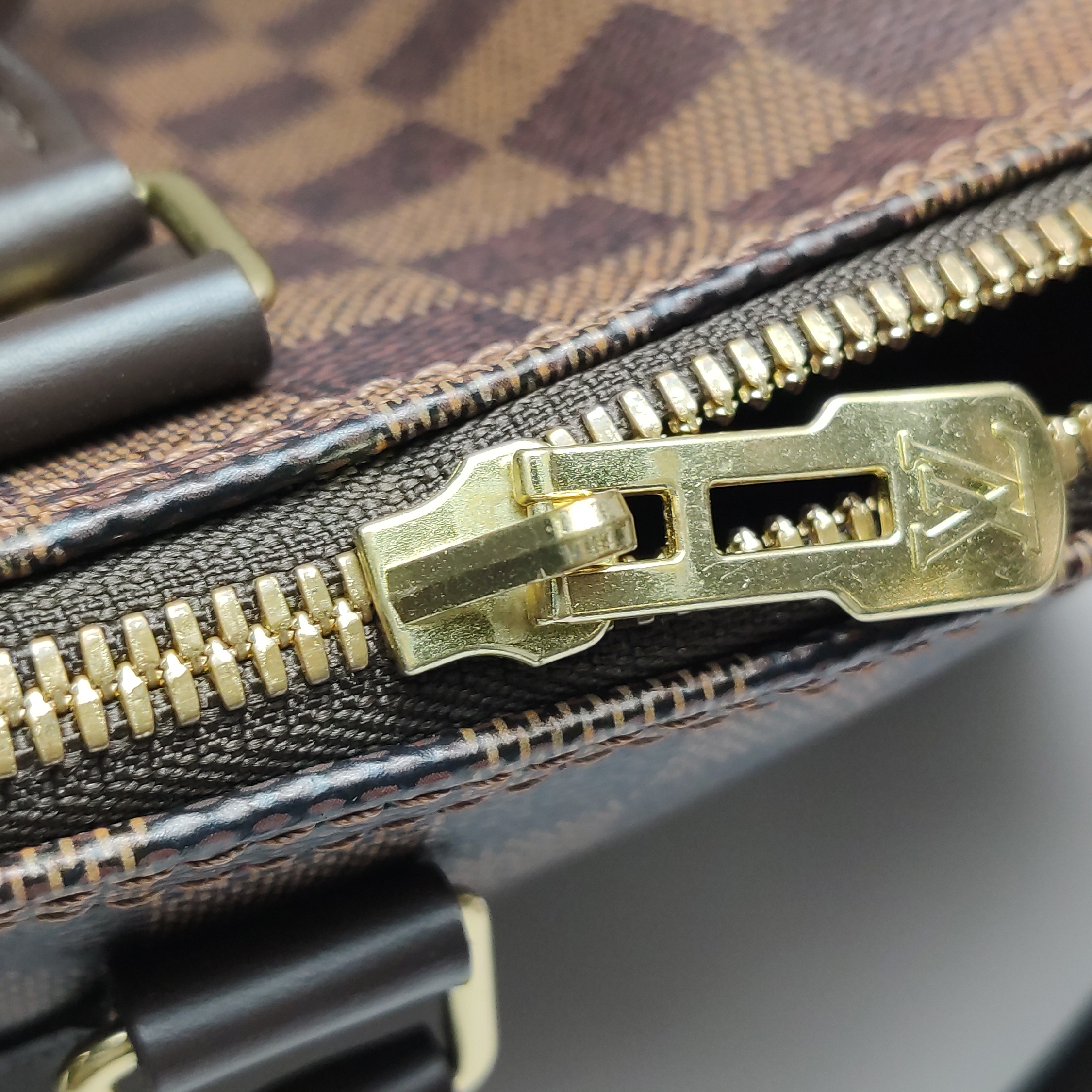 Louis Vuitton(LV) Speedy Bandouliere Bag Damier 25 — photo 9 of 15