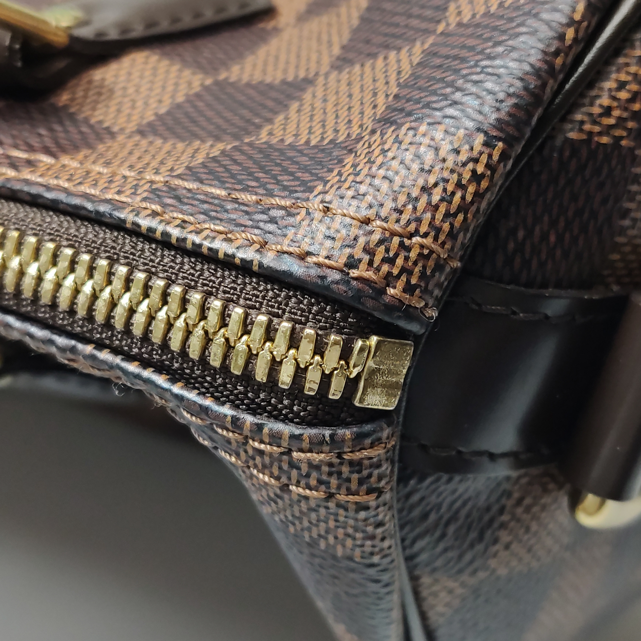 Louis Vuitton(LV) Speedy Bandouliere Bag Damier 25 — photo 15 of 18