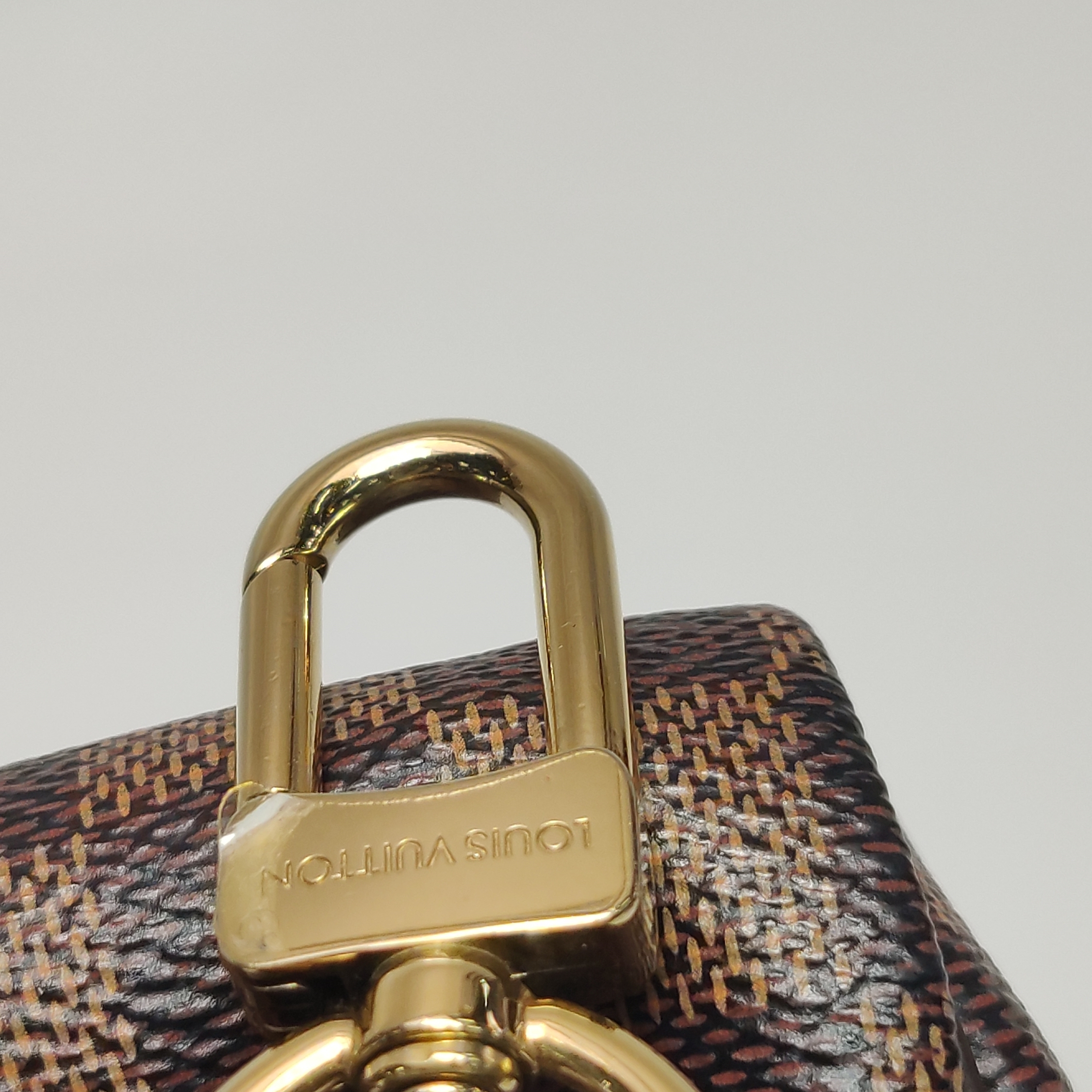 Louis Vuitton(LV) Speedy Bandouliere Bag Damier 25 — photo 12 of 16