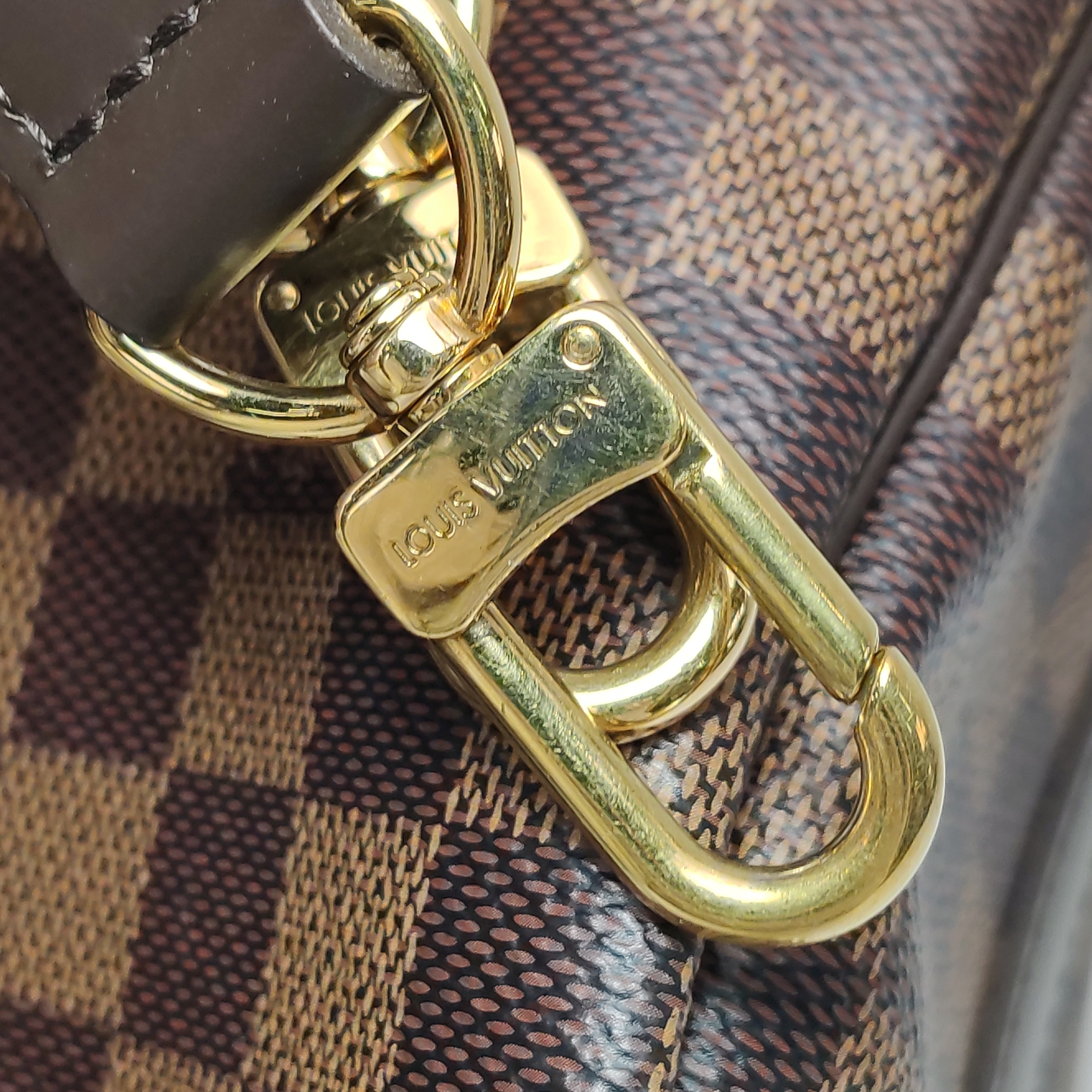 Louis Vuitton(LV) Speedy Bandouliere Bag Damier 25 — photo 13 of 14