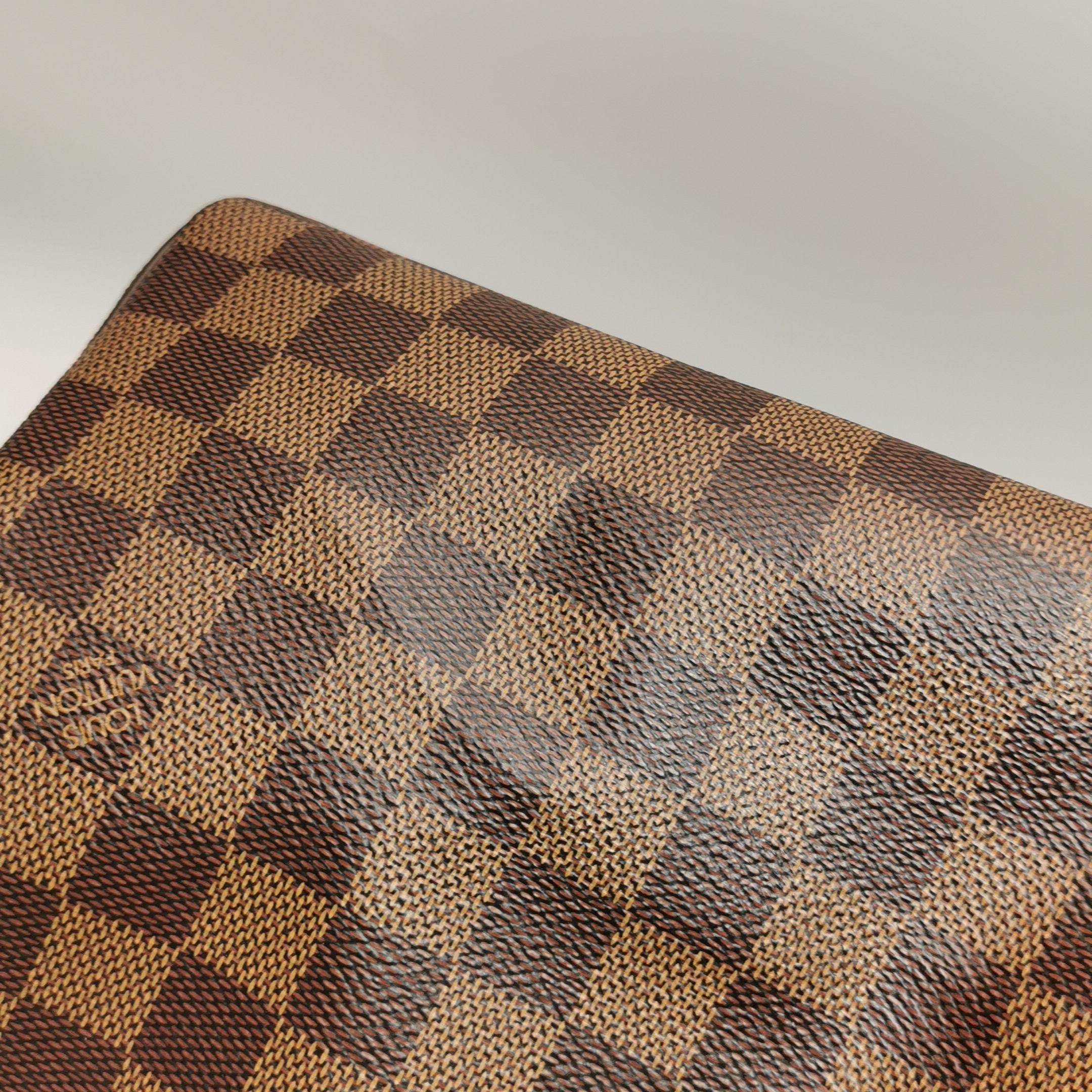 Louis Vuitton(LV) Speedy Bandouliere Bag Damier 25 — photo 18 of 18