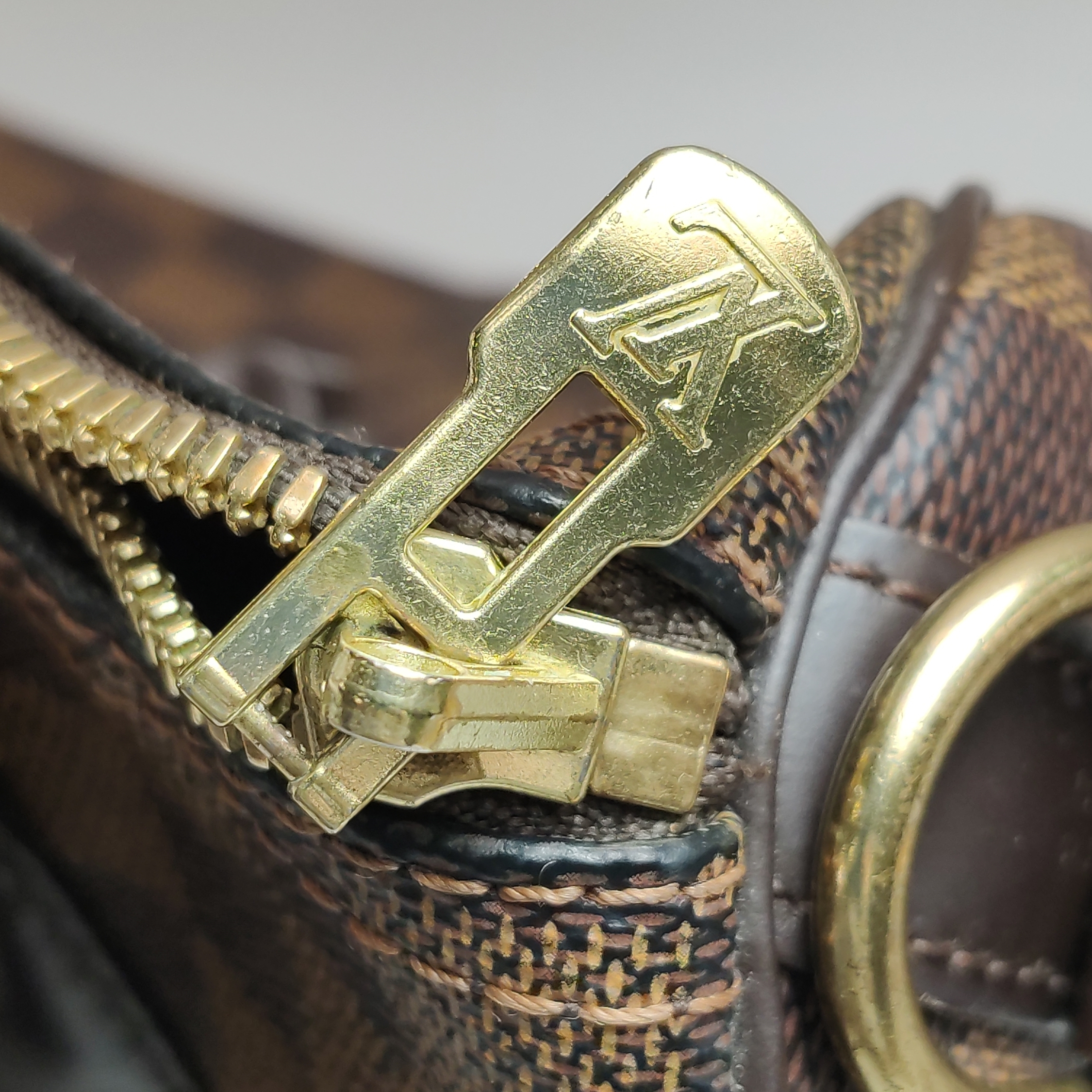 Louis Vuitton(LV) Speedy Bandouliere Bag Damier 25 — photo 12 of 18