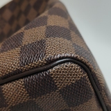 Louis Vuitton(LV) Speedy Bandouliere Bag Damier 25 — thumbnail 16