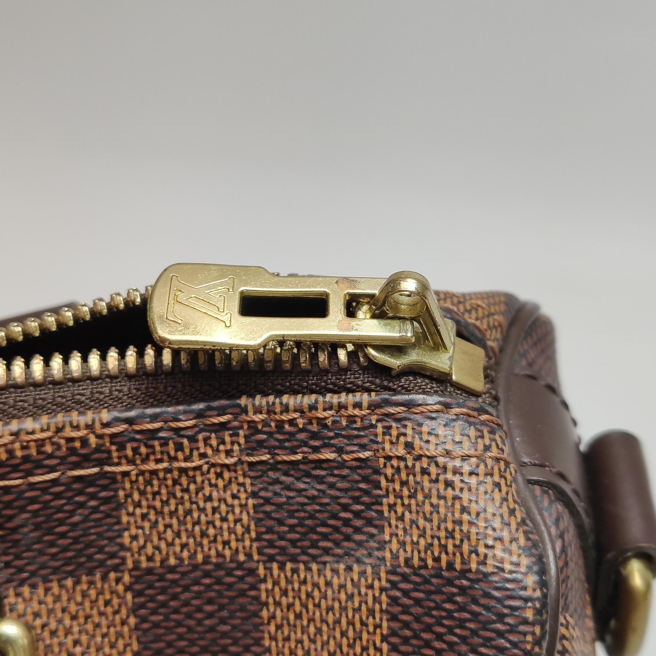 Louis Vuitton(LV) Speedy Bandouliere Bag Damier 25 — photo 12 of 16