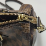 Louis Vuitton(LV) Speedy Bandouliere Bag Damier 25 — thumbnail 9