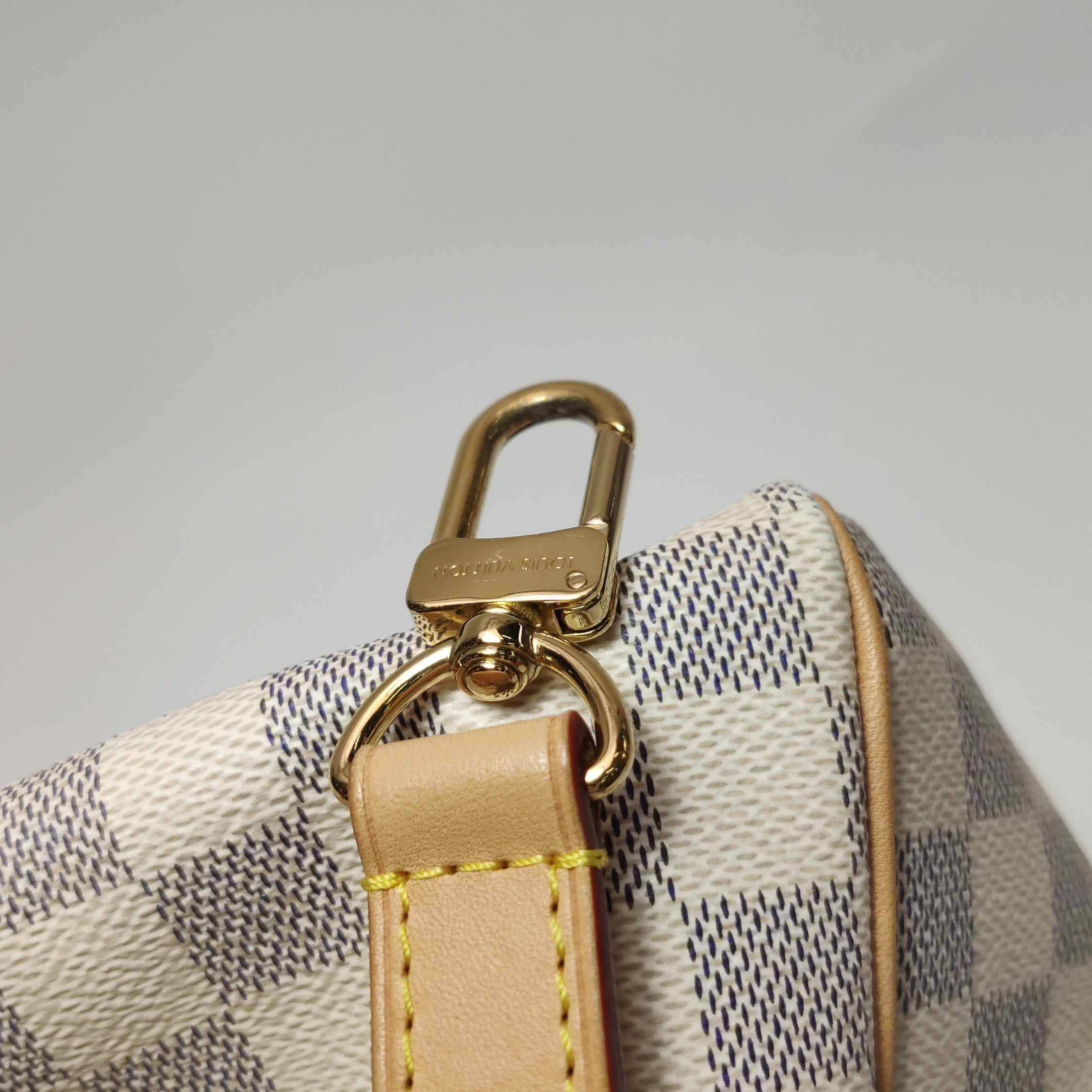 Louis Vuitton(LV) Speedy Bandouliere Bag Damier 25 — photo 11 of 23