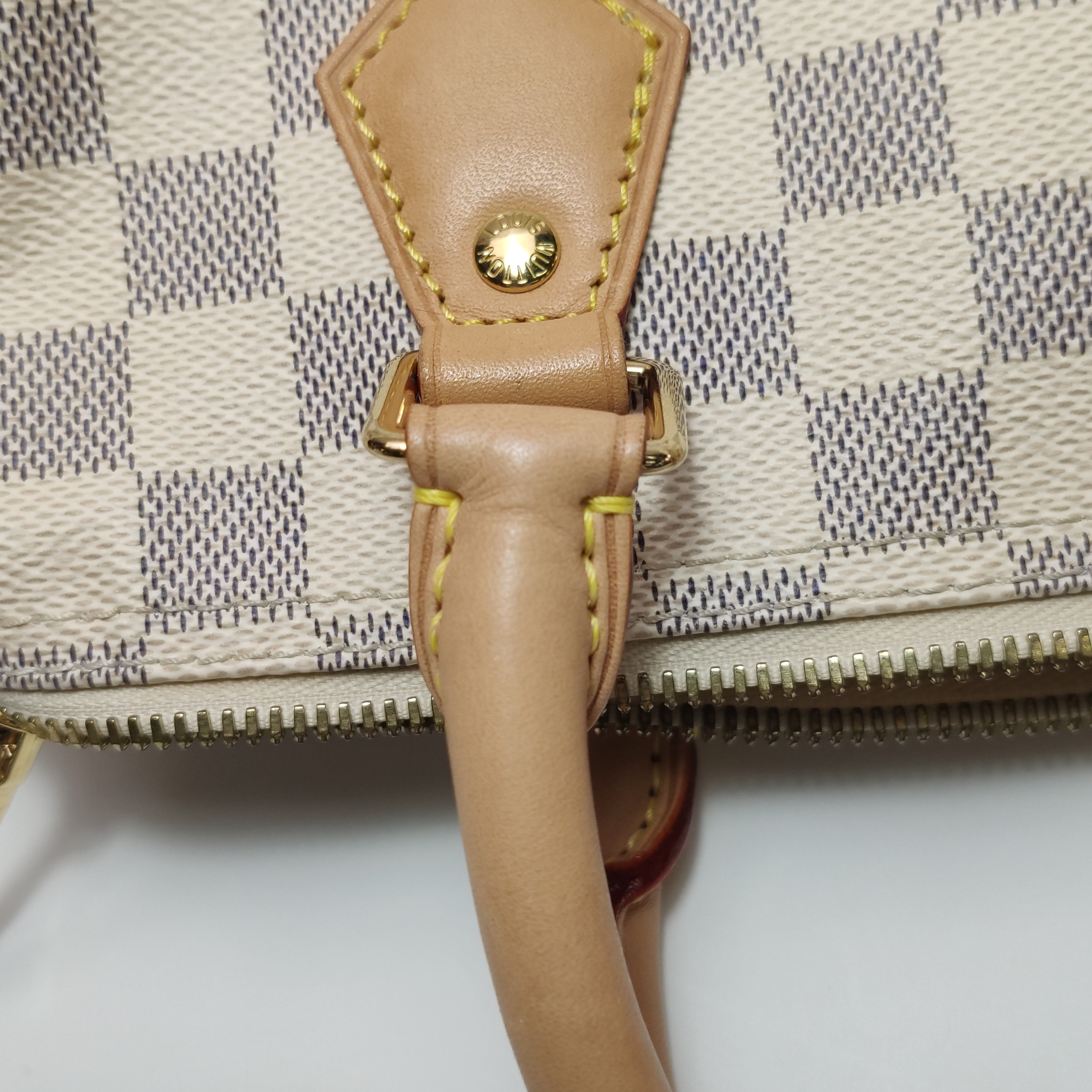 Louis Vuitton(LV) Speedy Bandouliere Bag Damier 25 — photo 10 of 23
