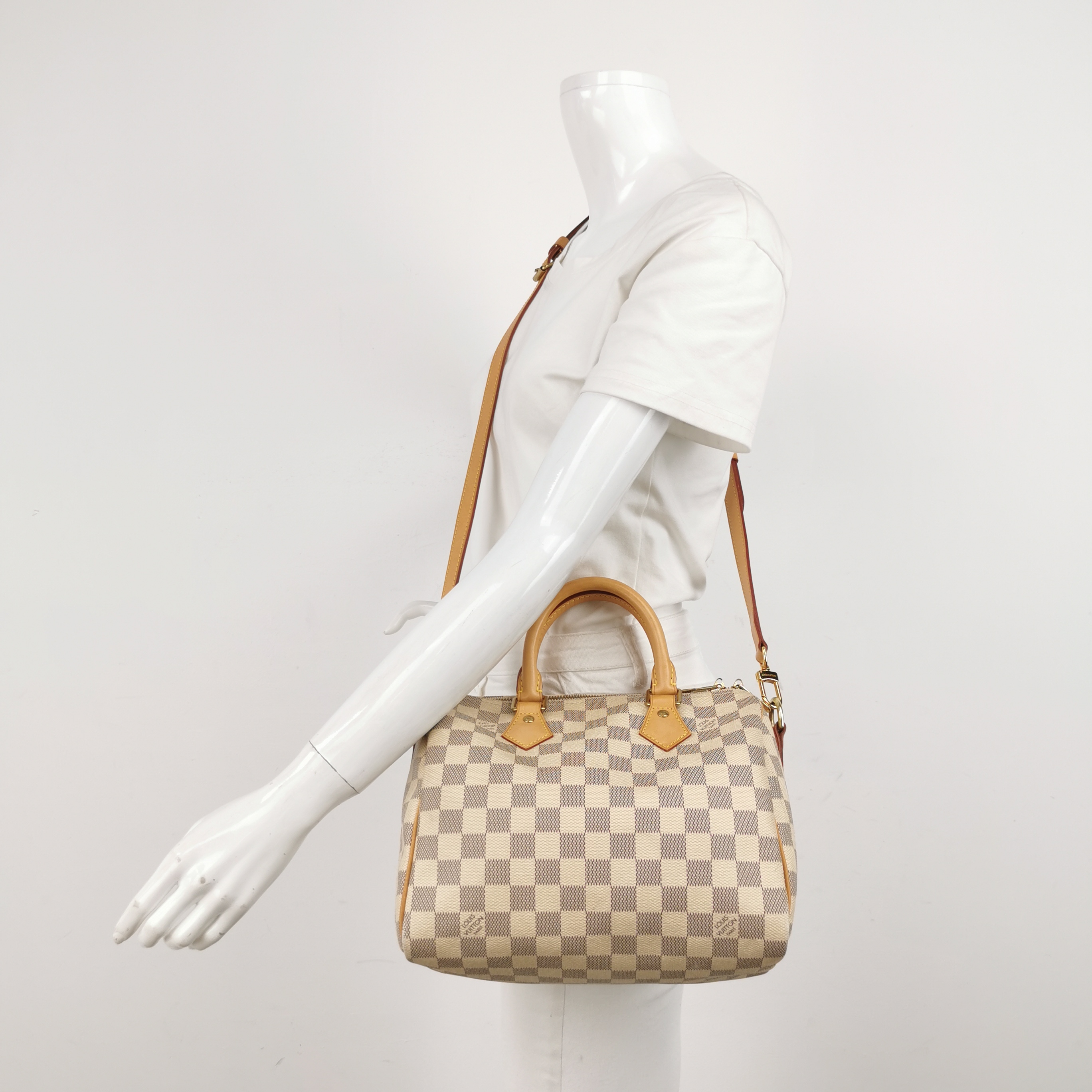 Louis Vuitton(LV) Speedy Bandouliere Bag Damier 25 — alternate view