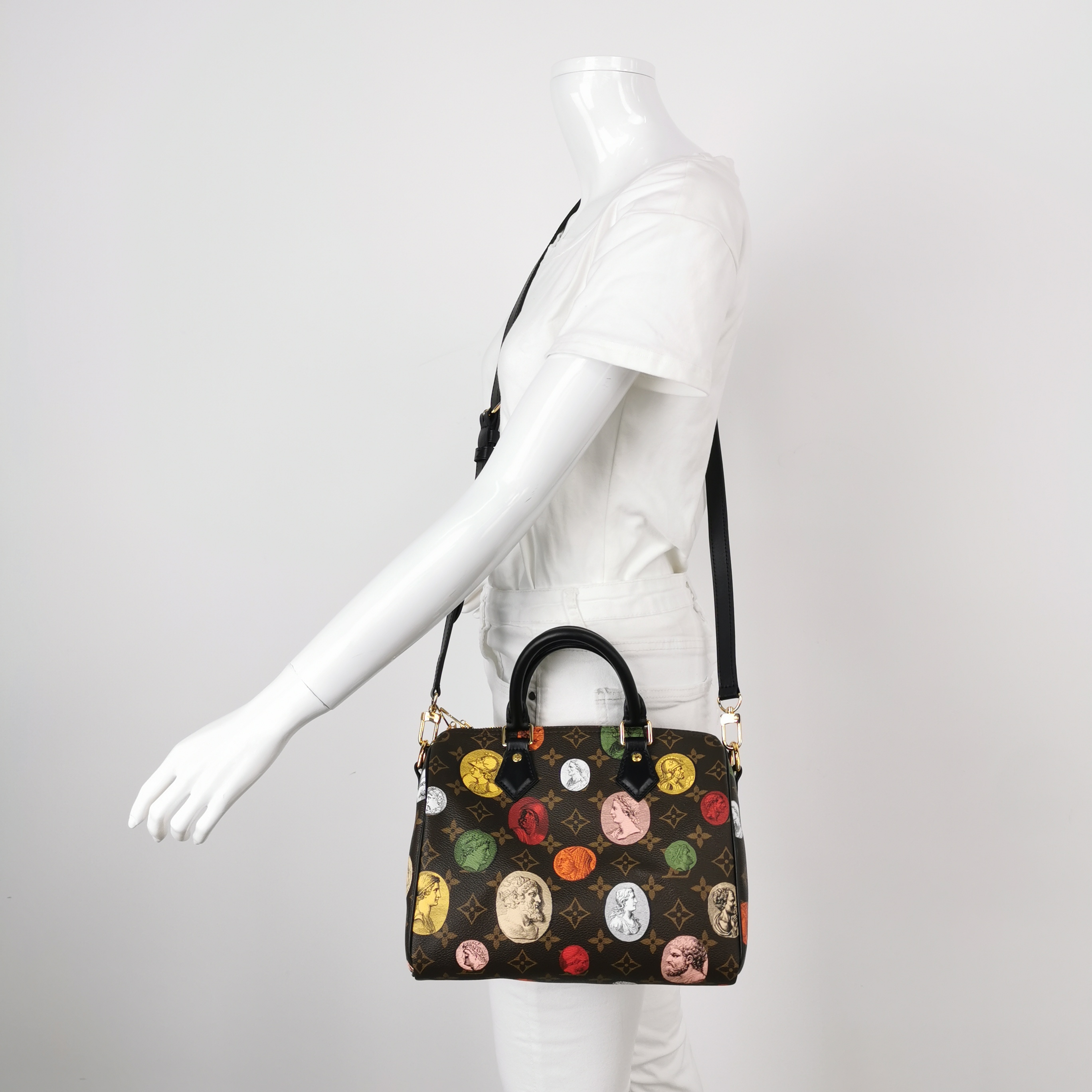 Louis Vuitton(LV) Speedy Bandouliere Bag Damier 25 — alternate view