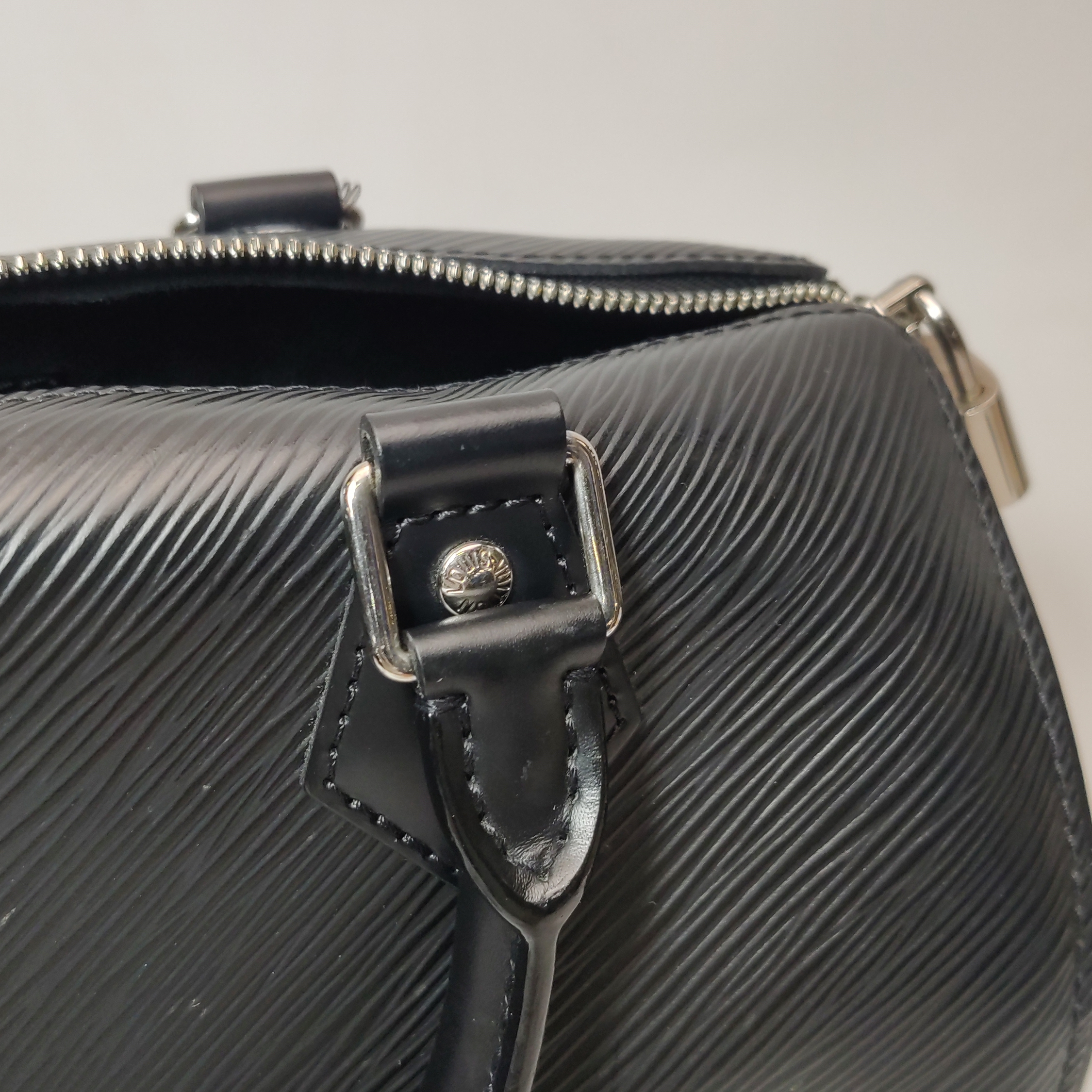 Louis Vuitton(LV) Speedy Bandouliere Bag Damier 25 — photo 11 of 18