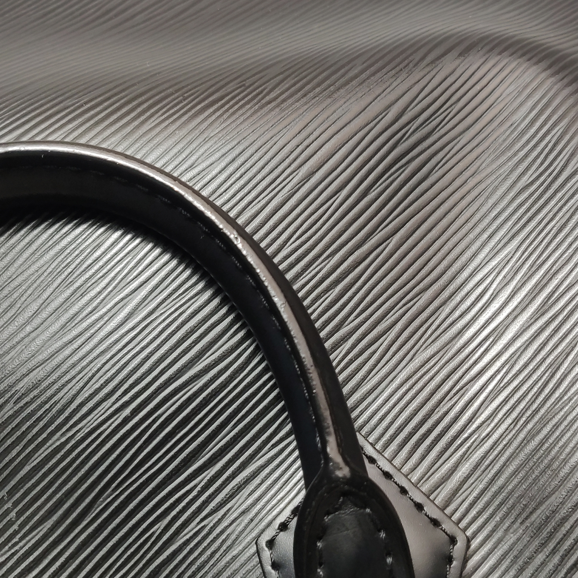 Louis Vuitton(LV) Speedy Bandouliere Bag Damier 25 — photo 17 of 18