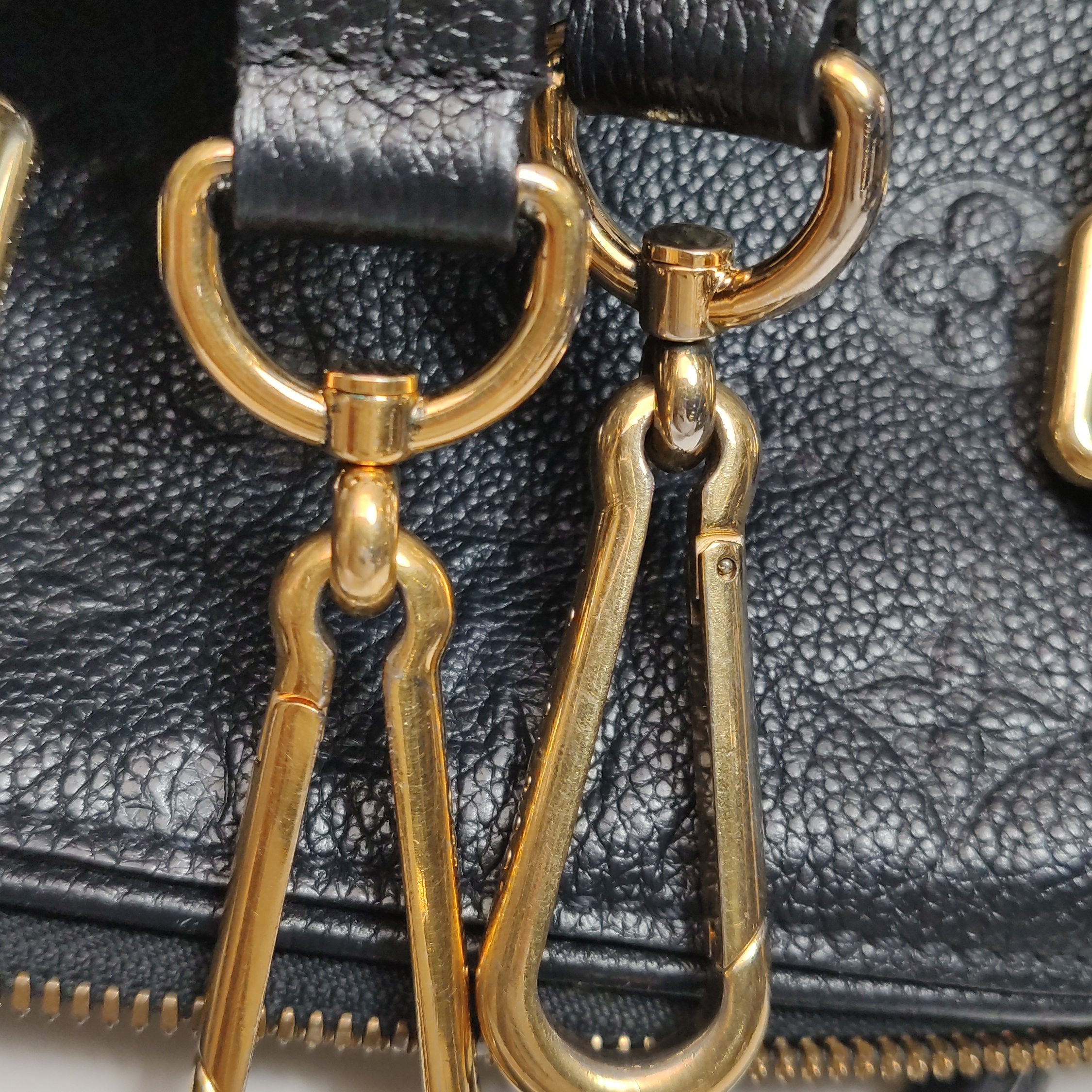 Louis Vuitton(LV) Speedy Bandouliere Bag Damier 25 — photo 16 of 18