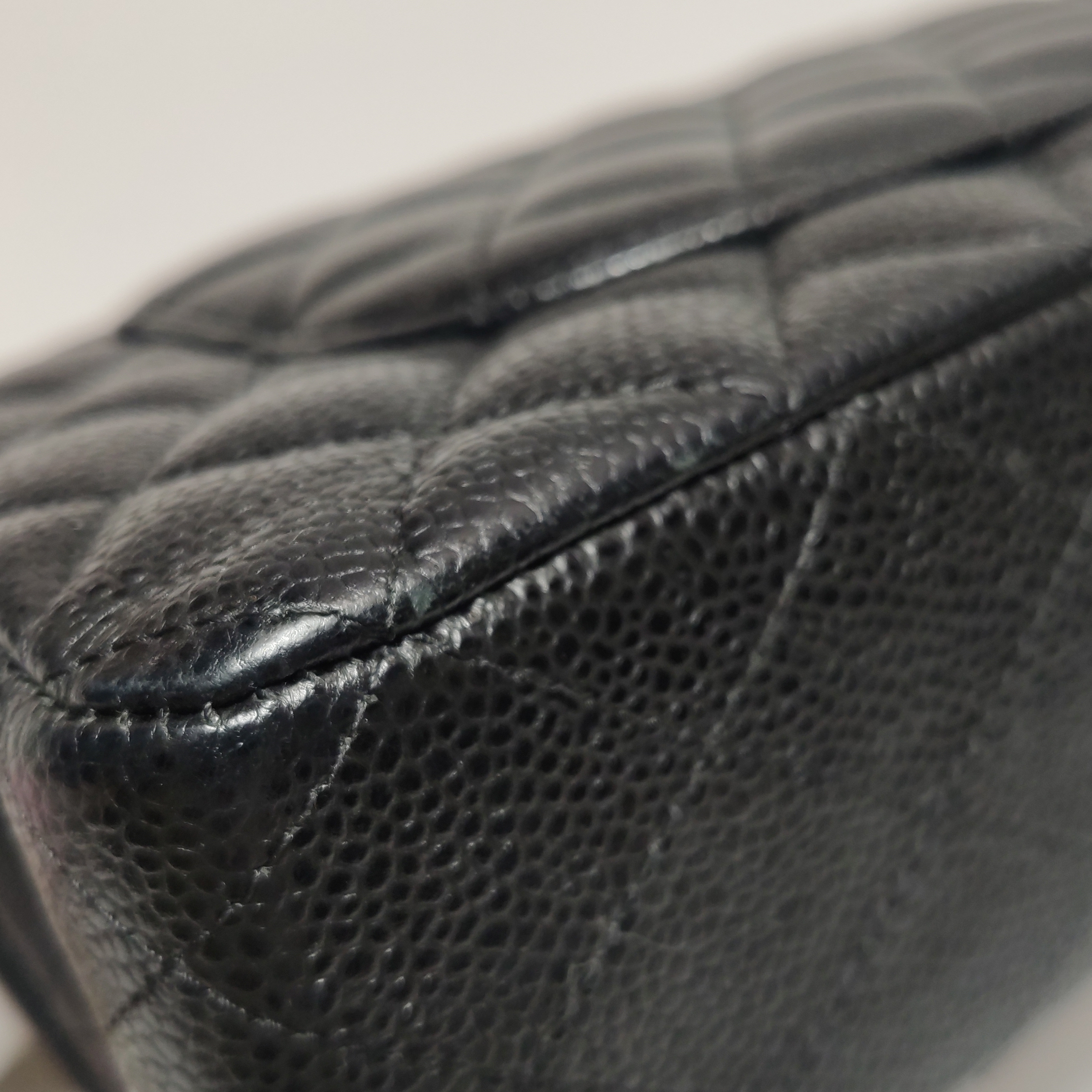 Chanel Classic Double Flap Bag Quilted Caviar Medium — photo 14 of 19
