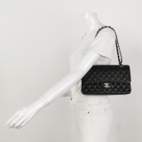 Chanel Classic Double Flap Bag Quilted Caviar Medium — thumbnail 2