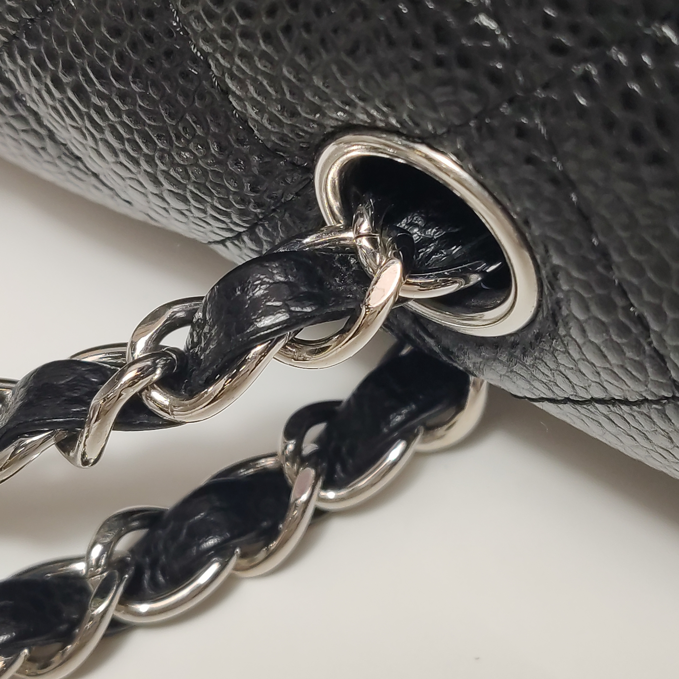 Chanel Classic Double Flap Bag Quilted Caviar Medium — photo 9 of 16