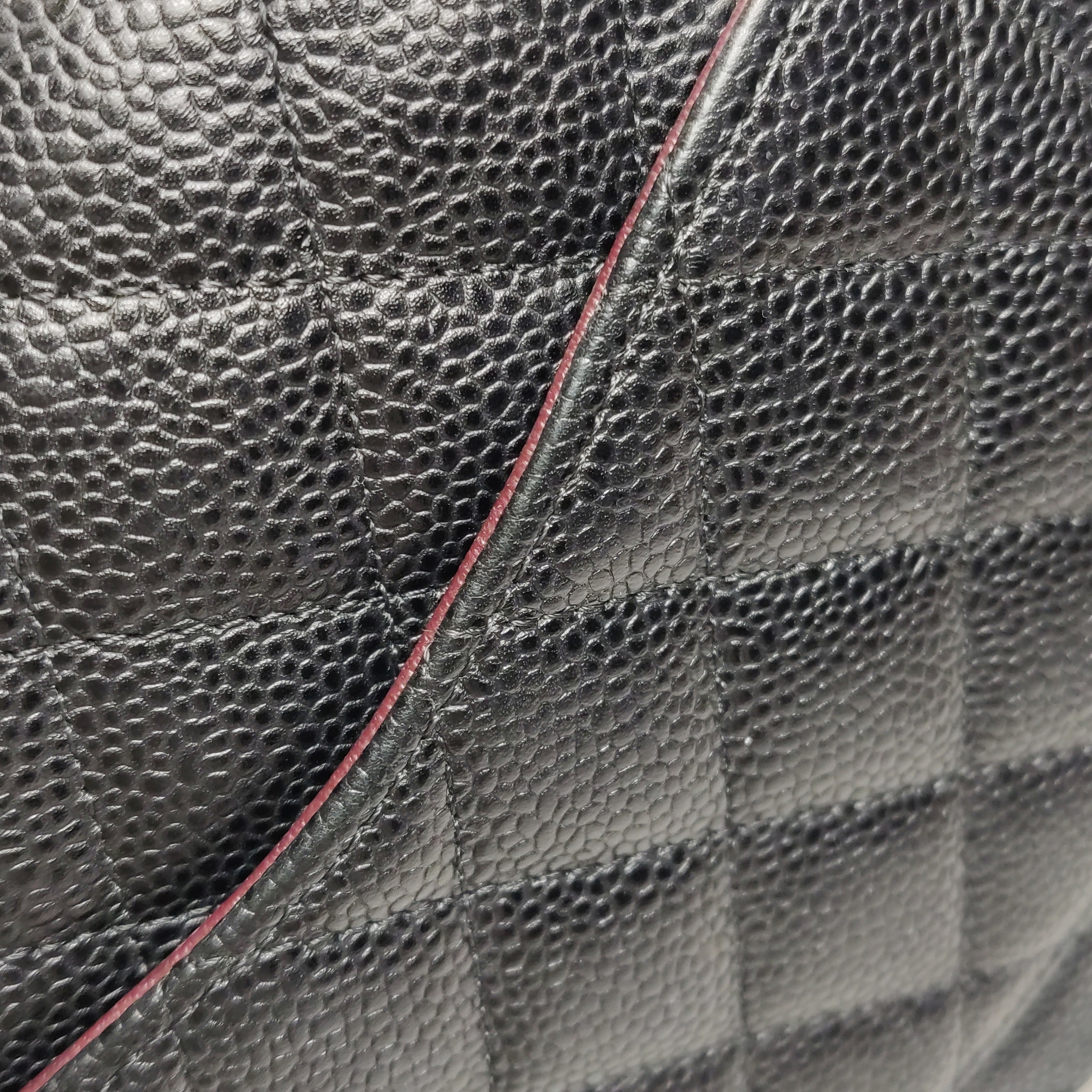 Chanel Classic Double Flap Bag Quilted Caviar Medium — photo 12 of 16