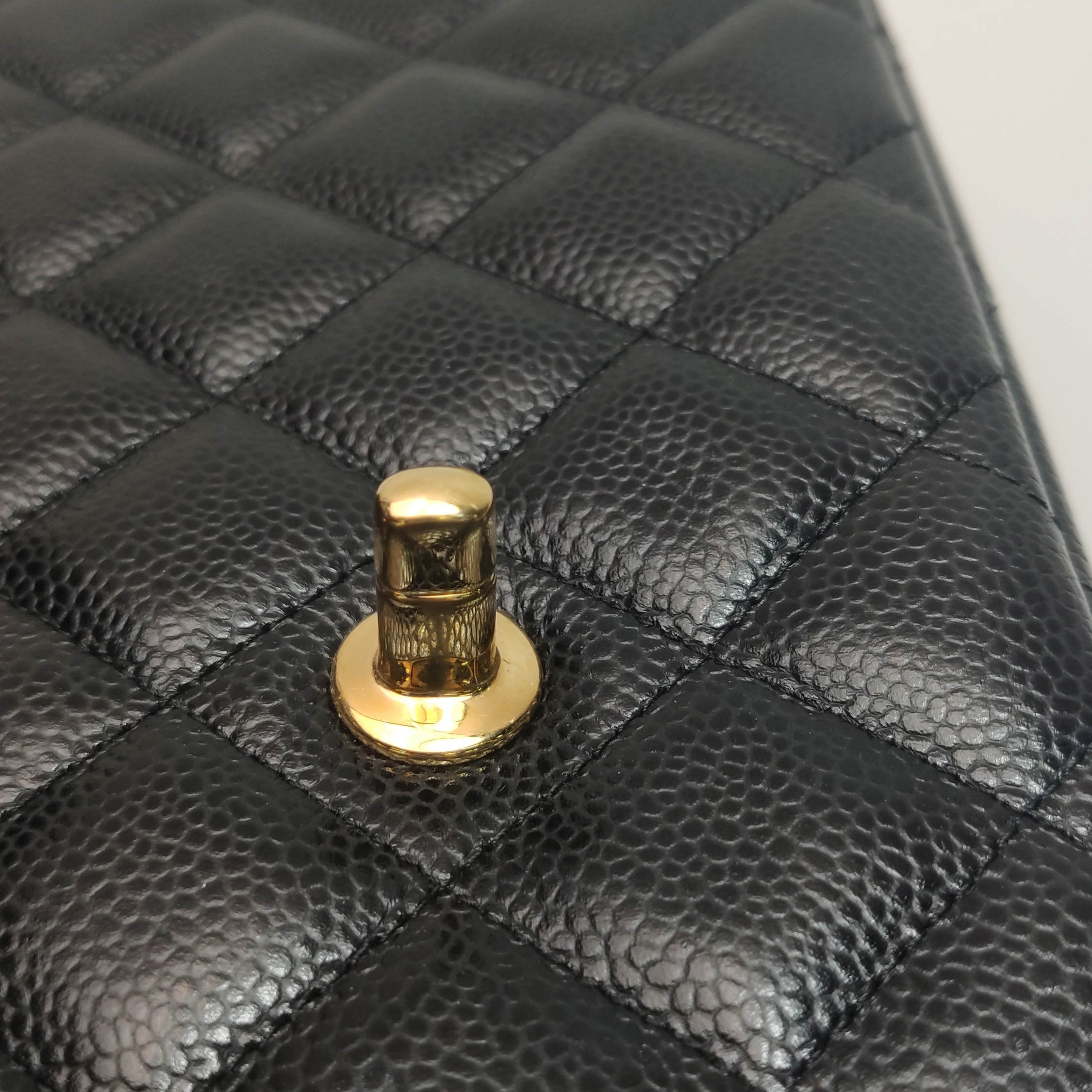 Chanel Classic Double Flap Bag Quilted Caviar Large — photo 10 of 17