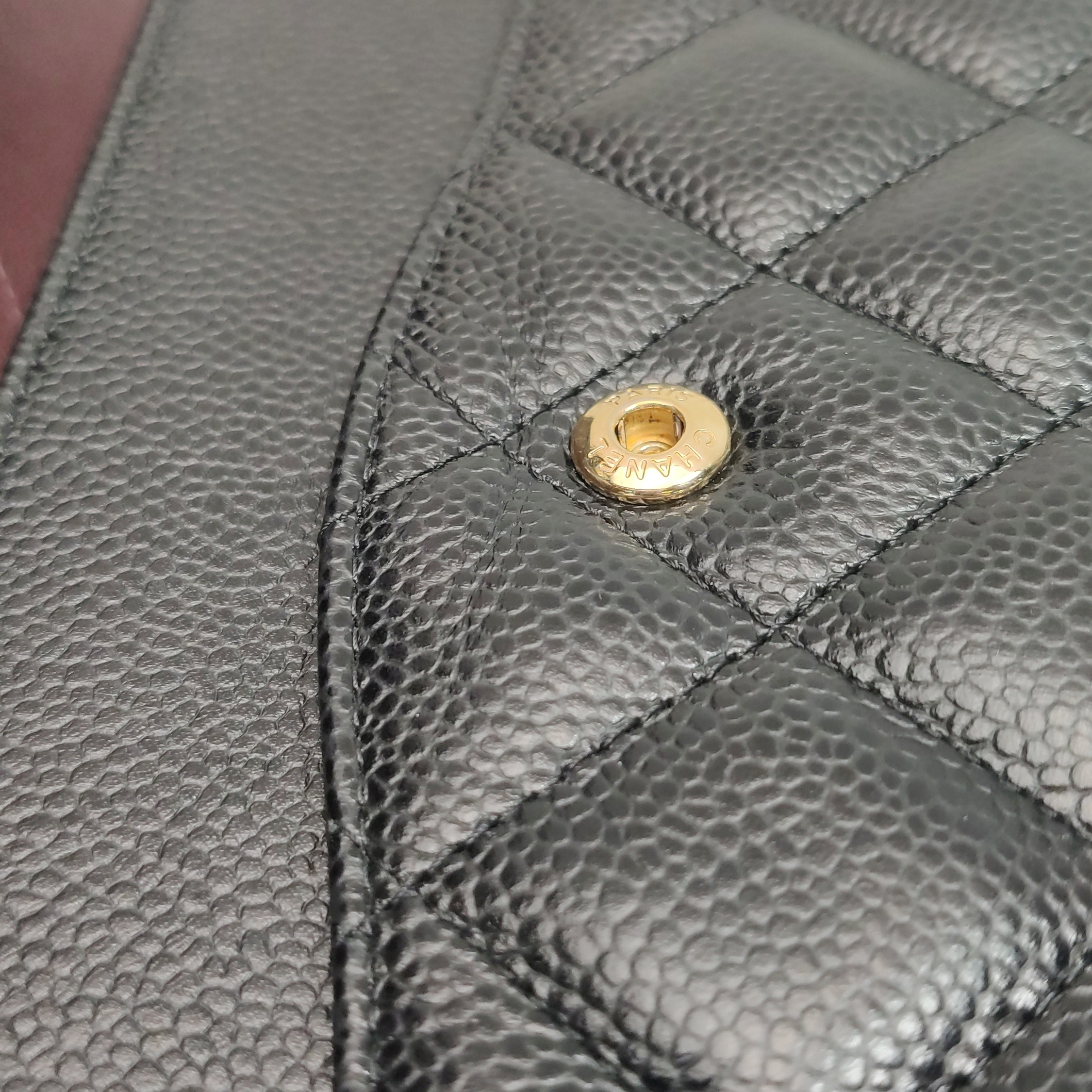 Chanel Classic Double Flap Bag Quilted Caviar Large — photo 11 of 17