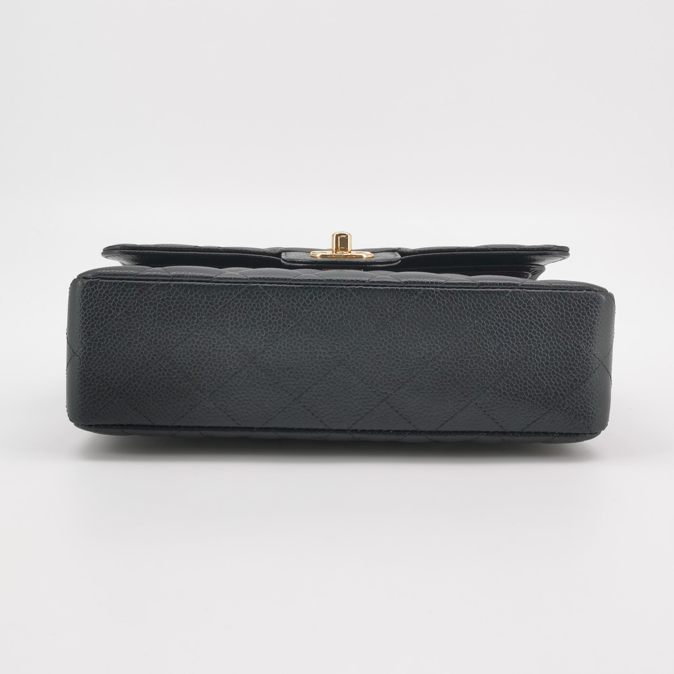 Chanel Classic Double Flap Bag Quilted Caviar Small — photo 6 of 16