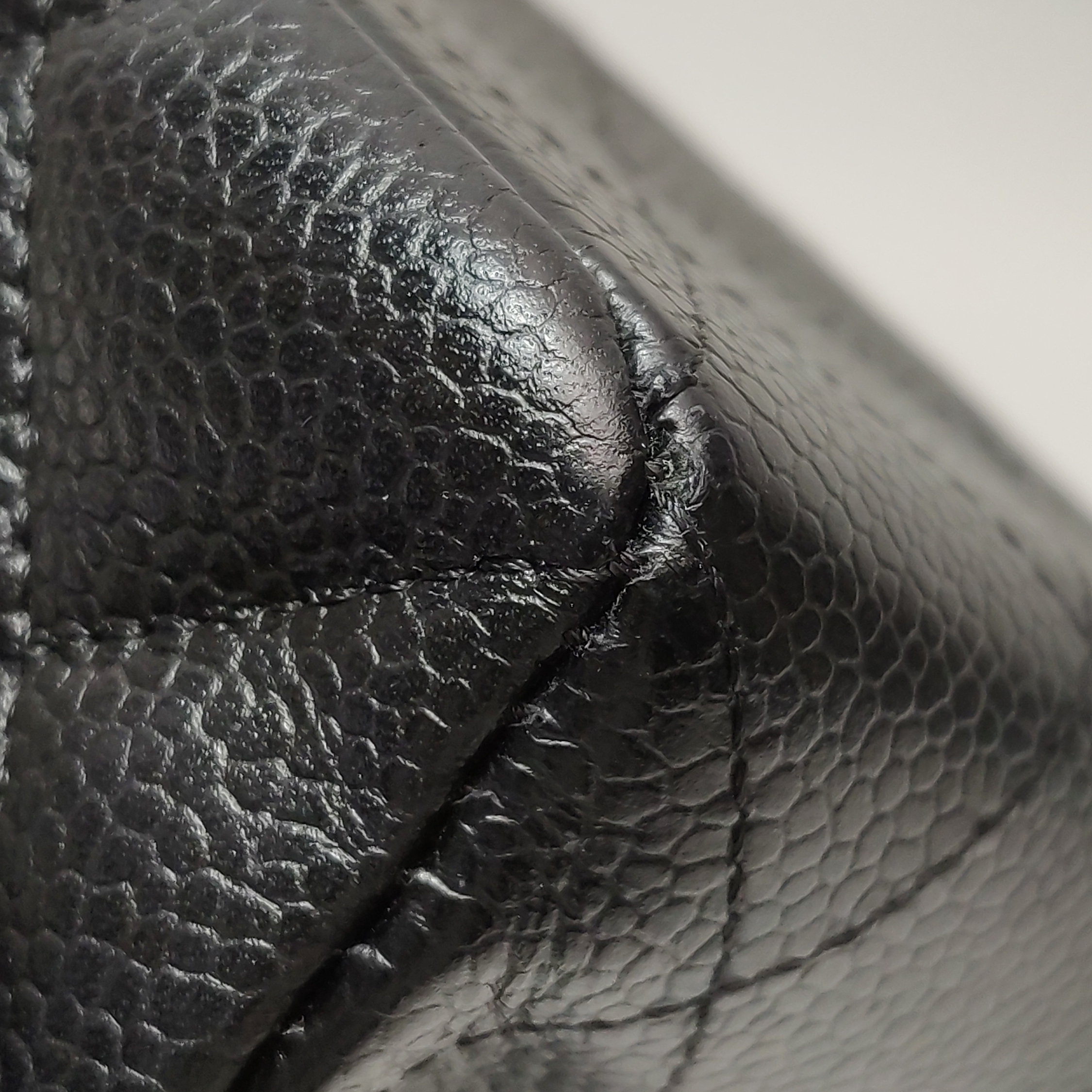 Chanel Classic Double Flap Bag Quilted Caviar Small — photo 13 of 16