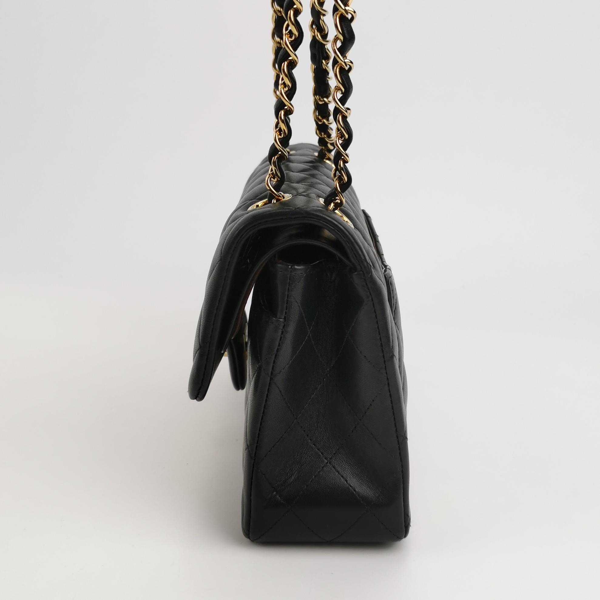 Chanel Classic Single Flap Bag Quilted Lambskin Small — photo 3 of 20