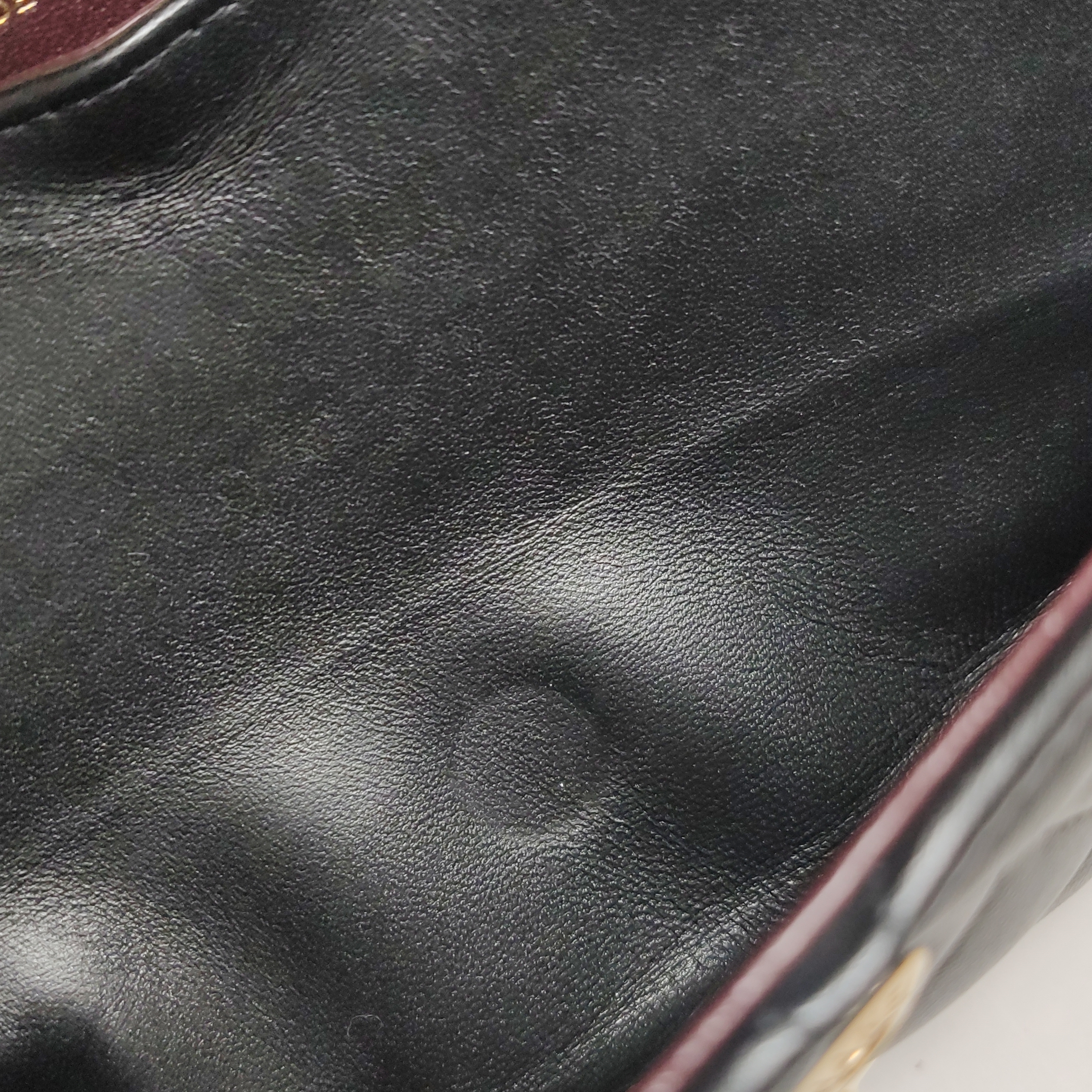 Chanel Classic Single Flap Bag Quilted Lambskin Small — photo 11 of 20
