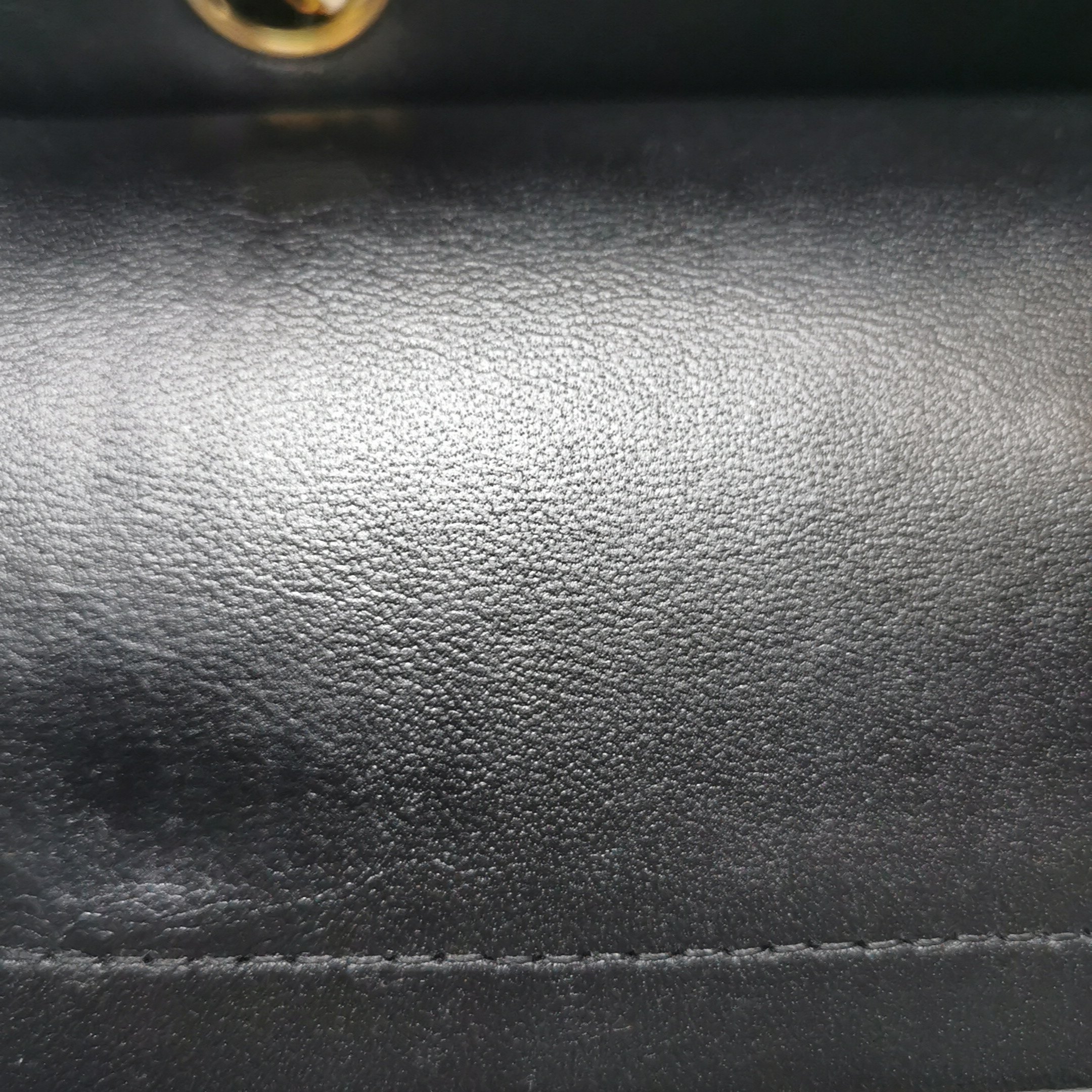 Chanel Classic Single Flap Bag Quilted Lambskin Small — photo 16 of 20