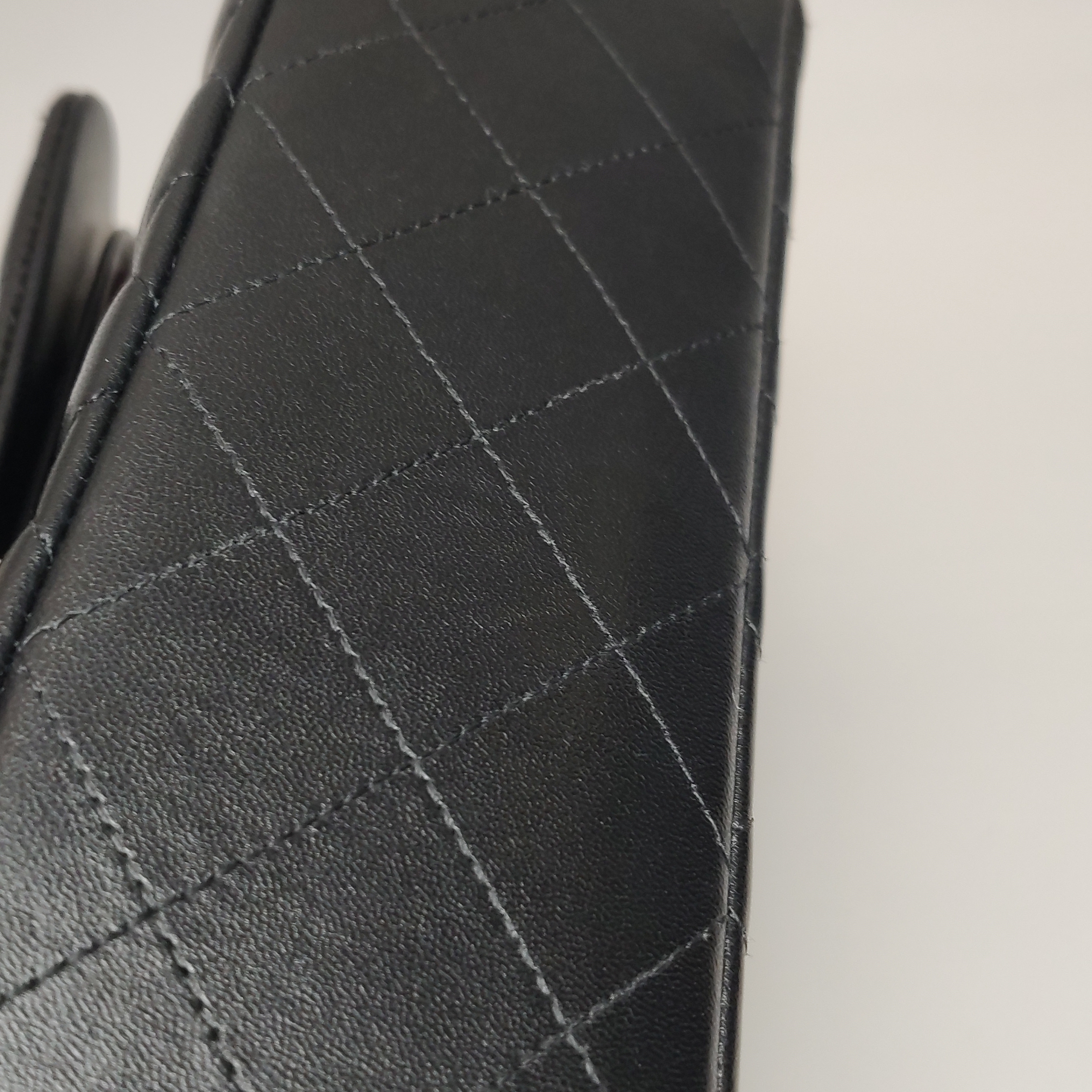 Chanel Classic Single Flap Bag Quilted Lambskin Small — photo 18 of 20