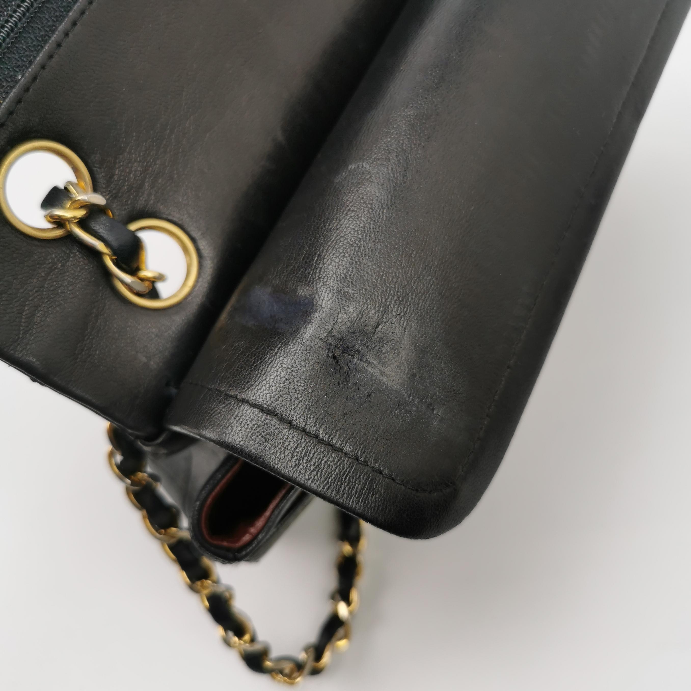 Chanel Classic Single Flap Bag Quilted Lambskin Small — photo 9 of 16