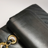 Chanel Classic Double Flap Bag Chevron Lambskin Medium — thumbnail 16