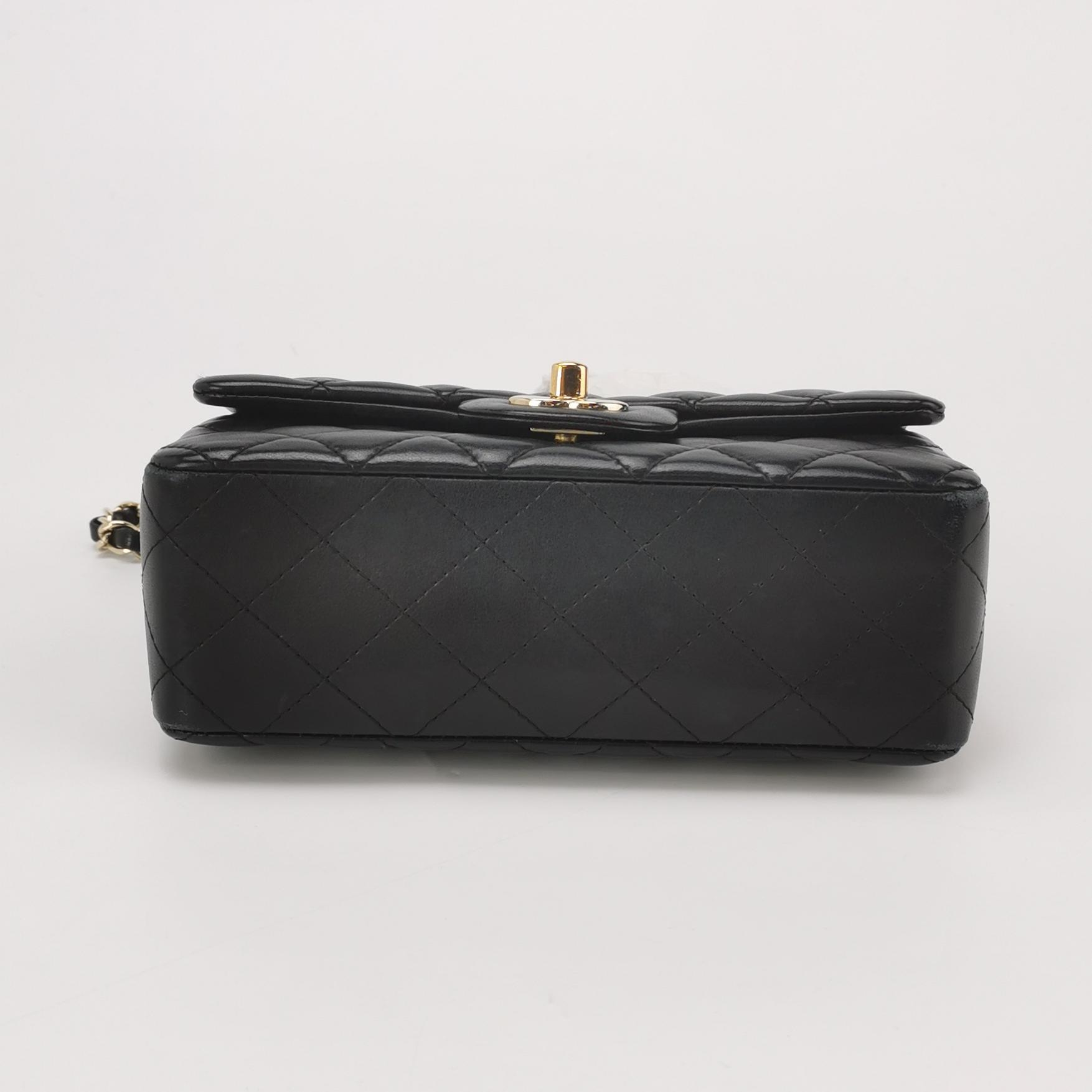 Chanel Classic Single Flap Bag Quilted Lambskin Mini — photo 6 of 19