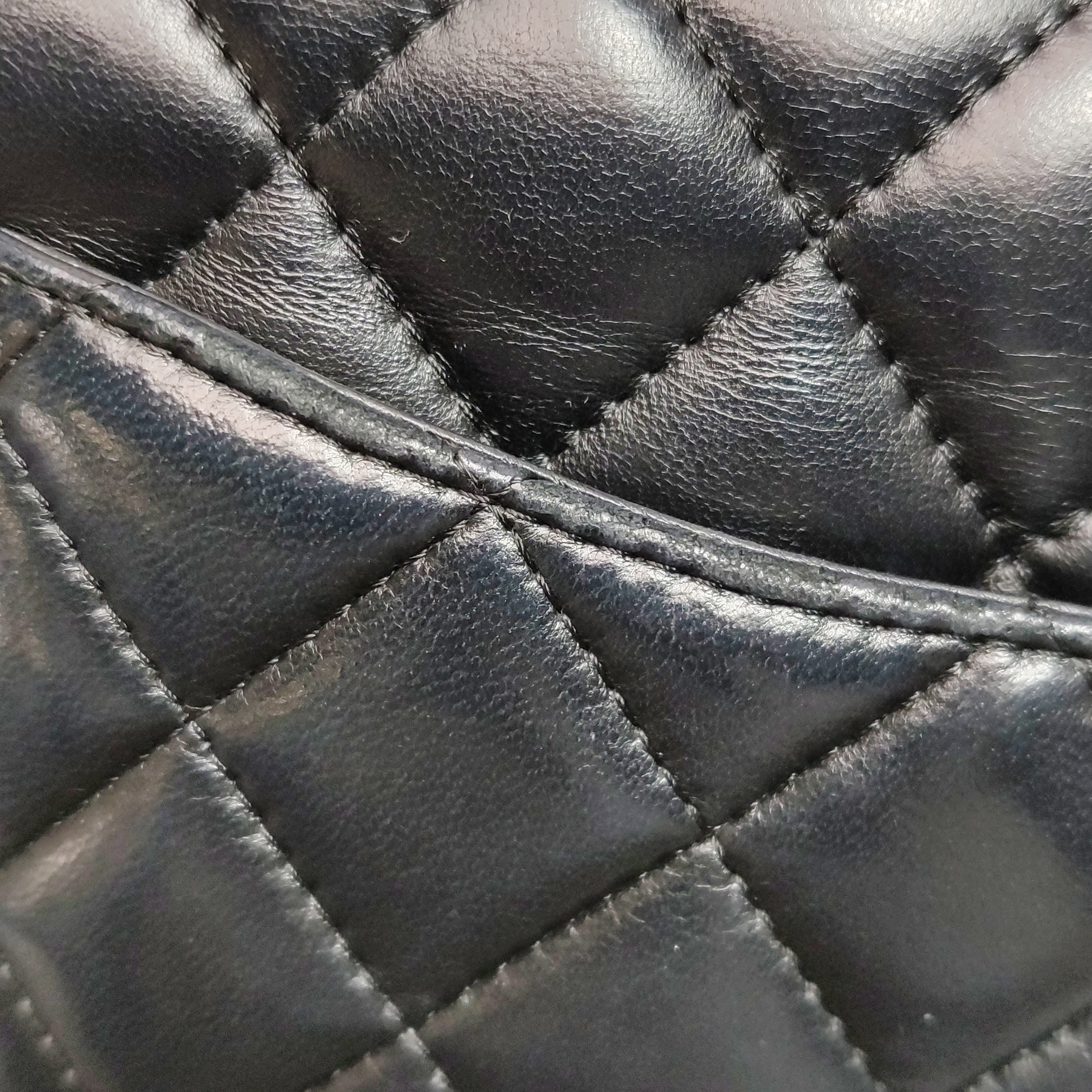 Chanel Classic Single Flap Bag Quilted Lambskin Mini — photo 13 of 19