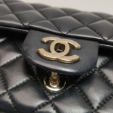 Chanel Classic Single Flap Bag Quilted Lambskin Mini — thumbnail 11