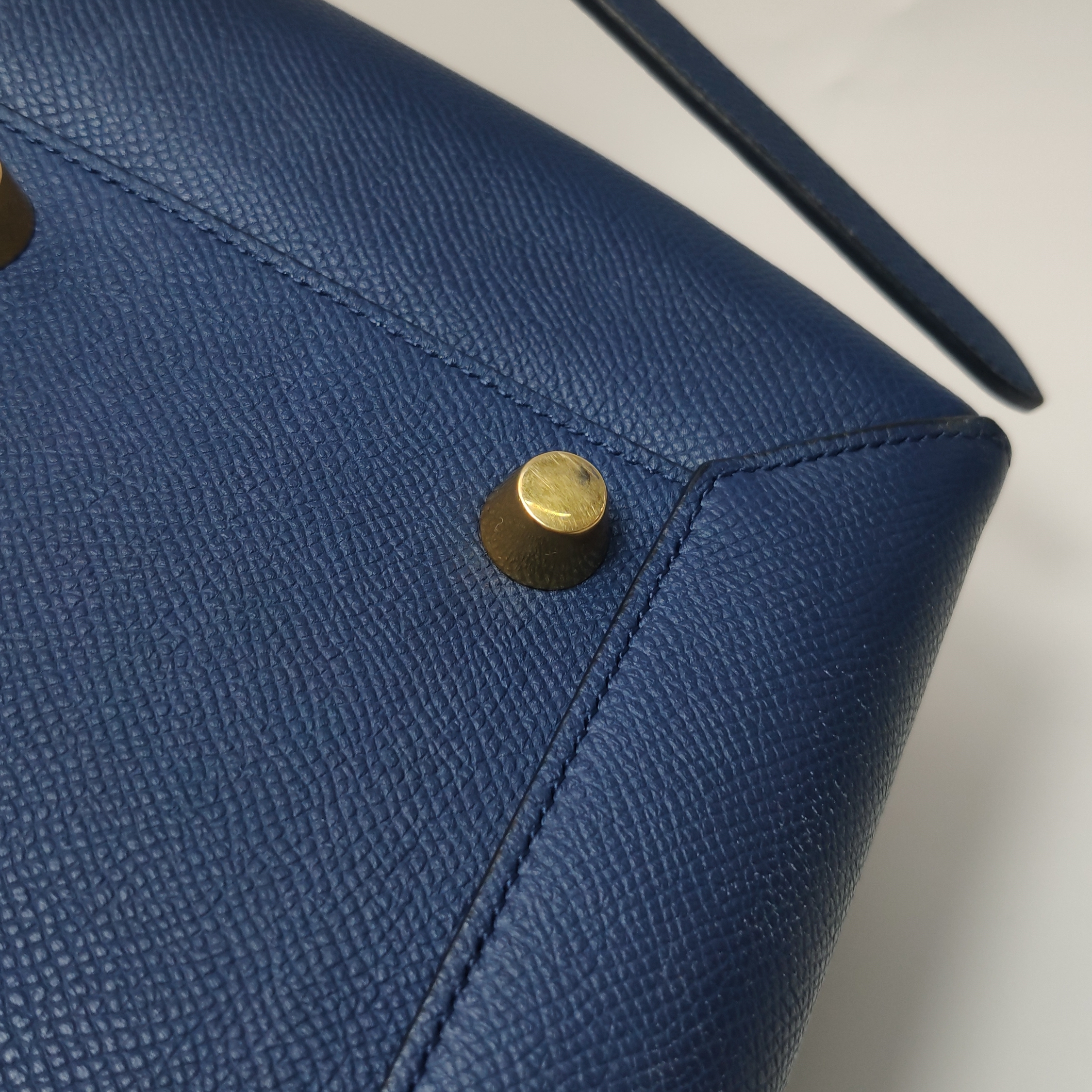 Celine Belt Bag Textured Leather Mini — photo 10 of 18