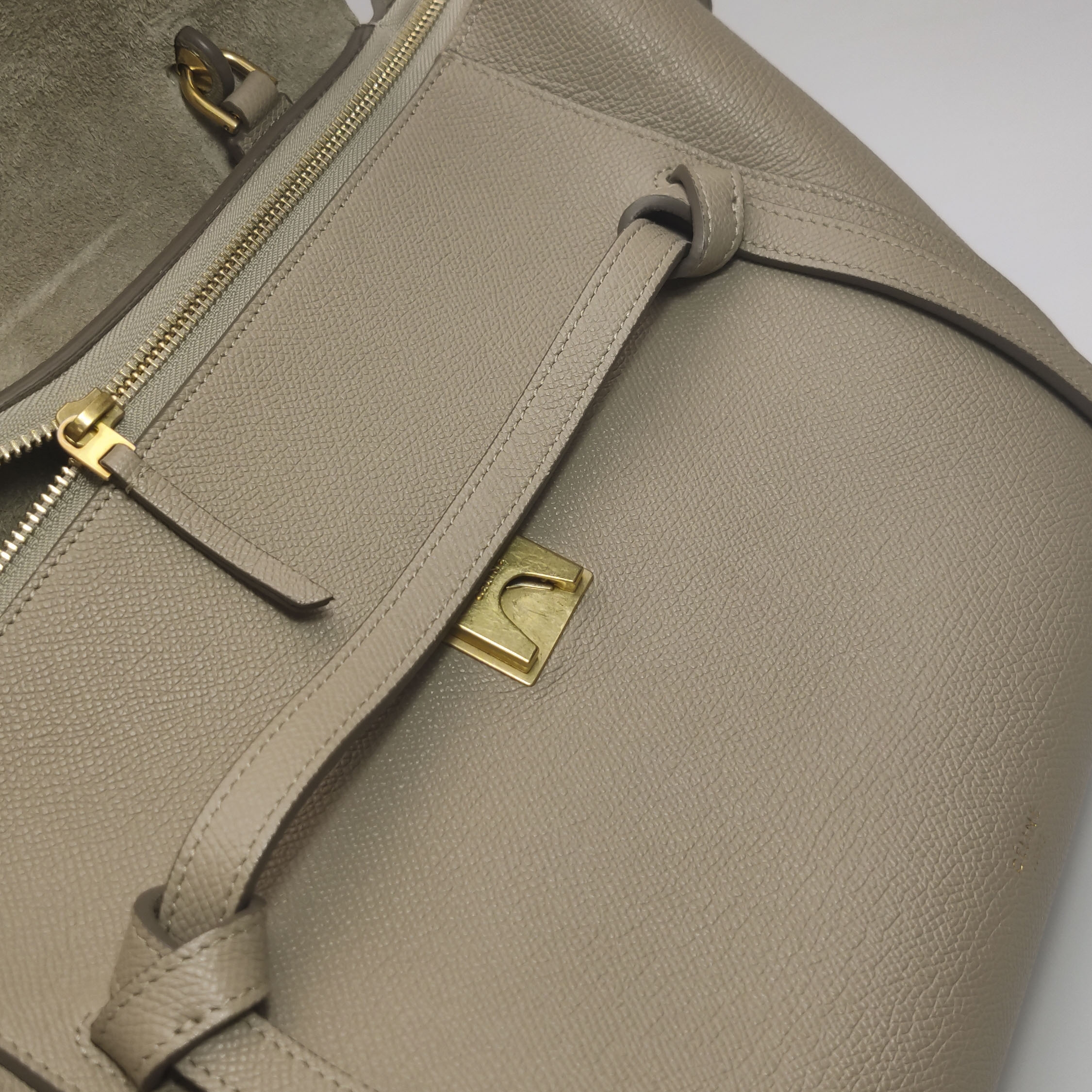 Celine Belt Bag Textured Leather Mini — photo 18 of 19