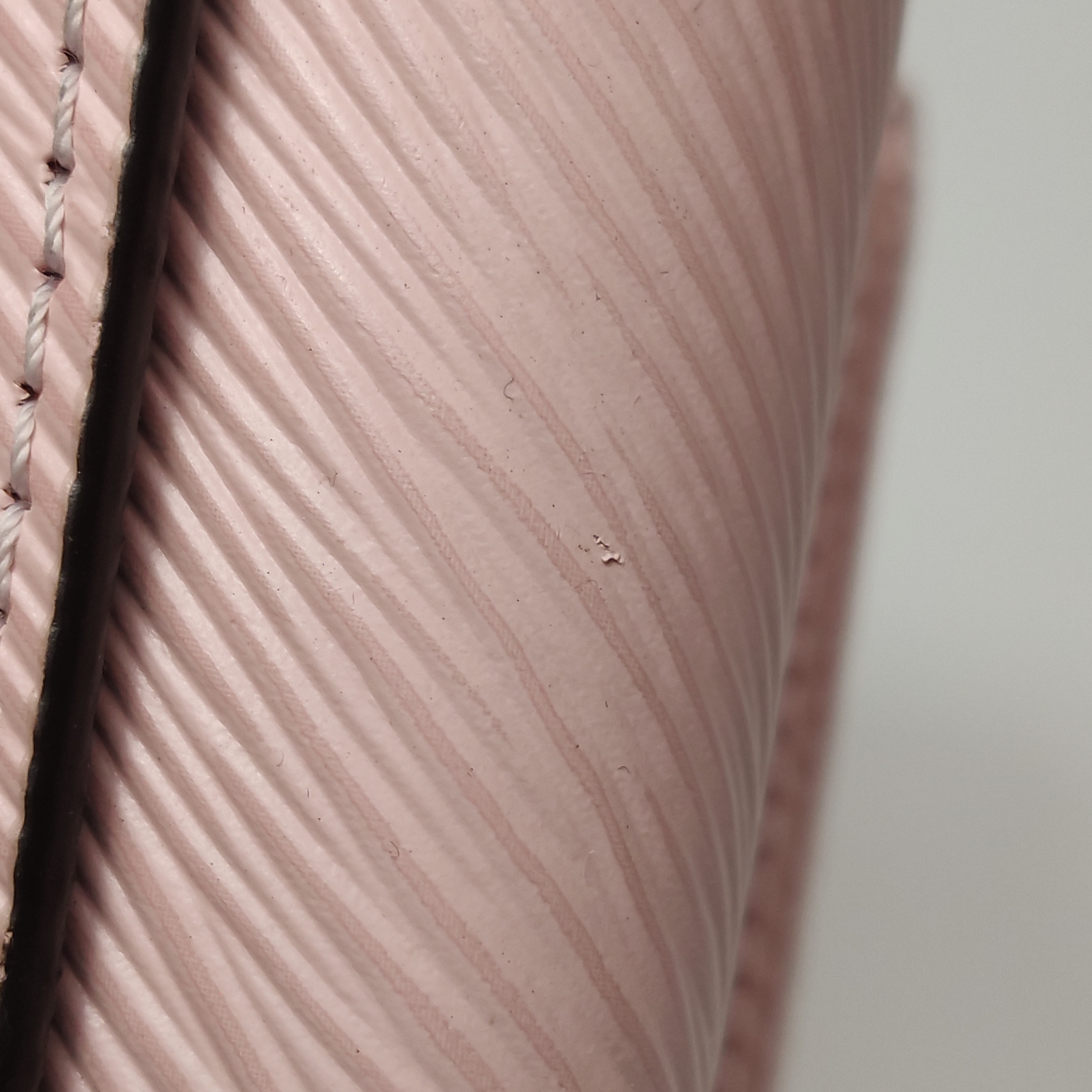 Louis Vuitton(LV) Braided Handle Twist Bag Epi Leather Small — photo 13 of 19