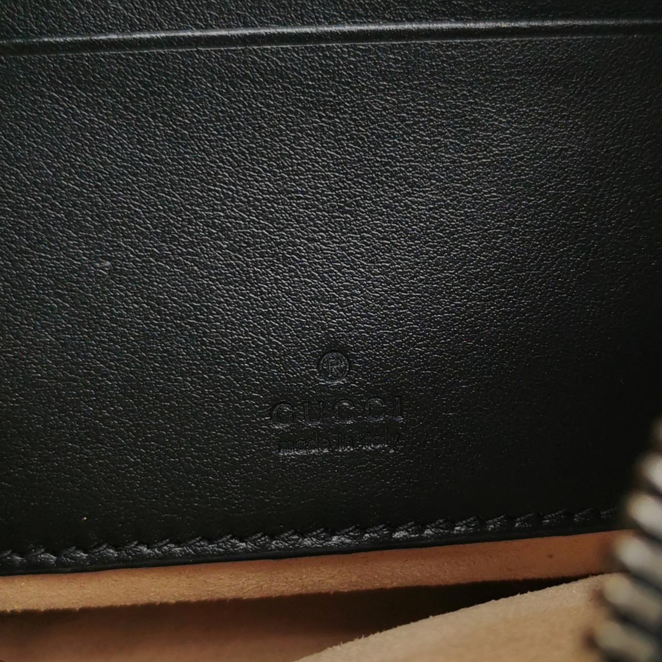Gucci GG Marmont Half Moon Hobo Matelasse Leather Small — photo 15 of 18