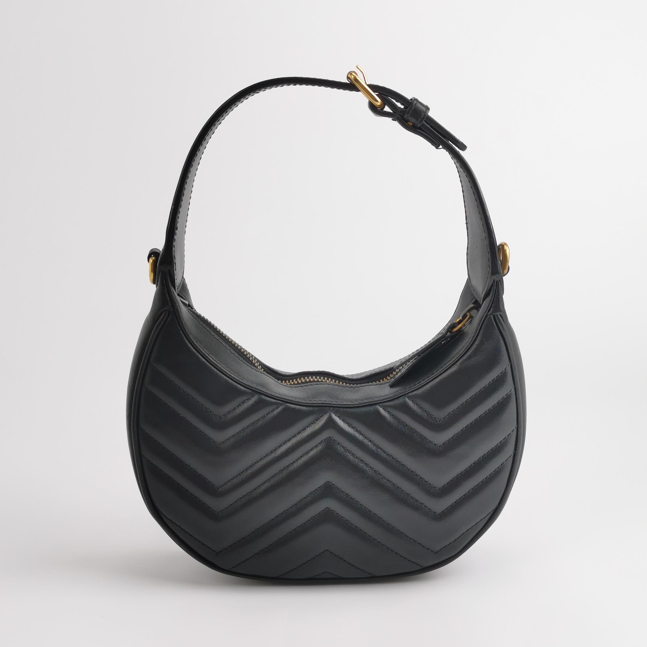 Gucci GG Marmont Half Moon Hobo Matelasse Leather Small — photo 5 of 14